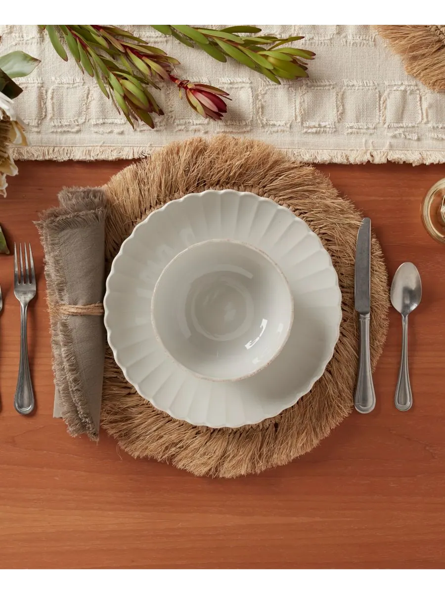 Набор из 4 французских мисок Perle Scallop Lenox — изображение 7 из 7, белый
