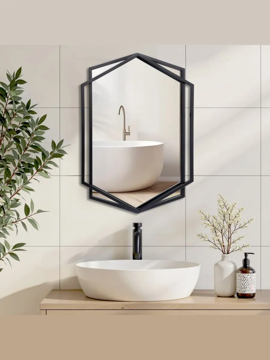 LuxenHome Настенное зеркало в шестиугольной металлической раме, черное, 32 дюйма. Настенное зеркало — изображение 5 из 10