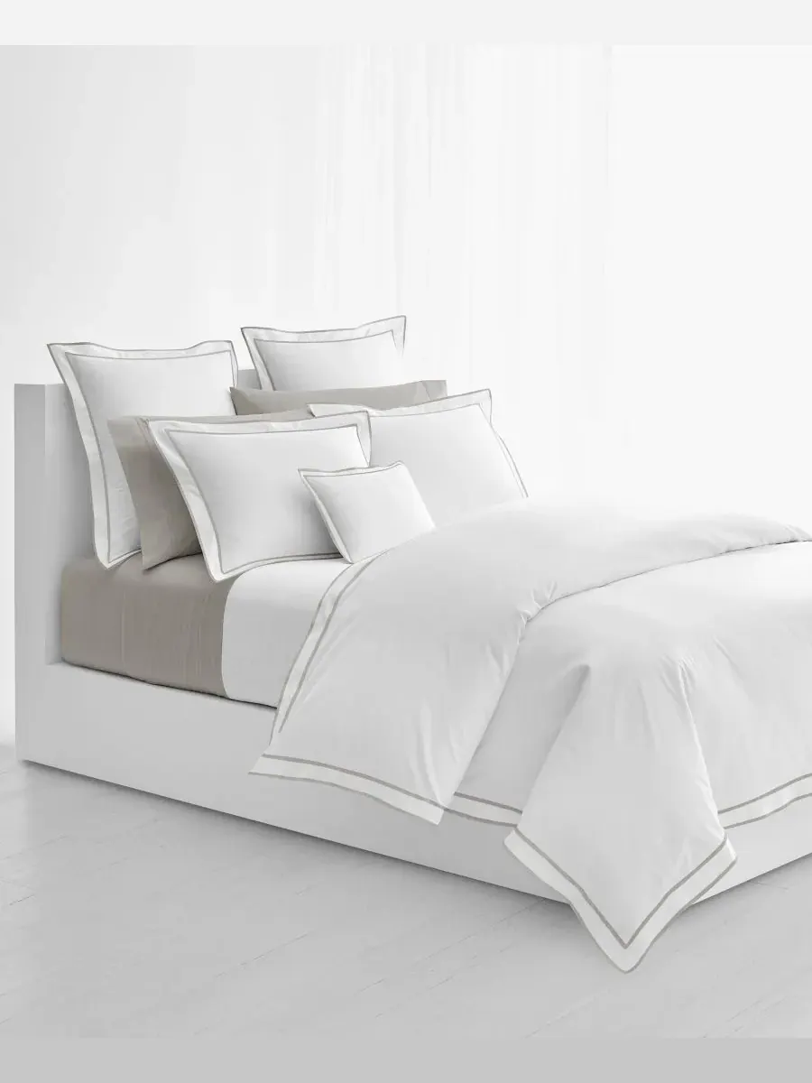 Пододеяльник Spencer из сатина с каймой, King Lauren Ralph Lauren — изображение 1 из 2, белый серый