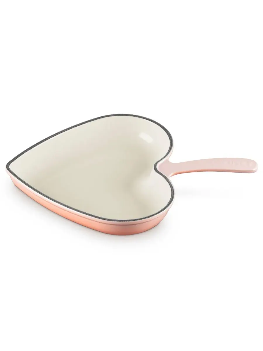 Сотейник чугунный Le Creuset Traditional Heart, 26 см, персиковый — изображение 2 из 5, розовый