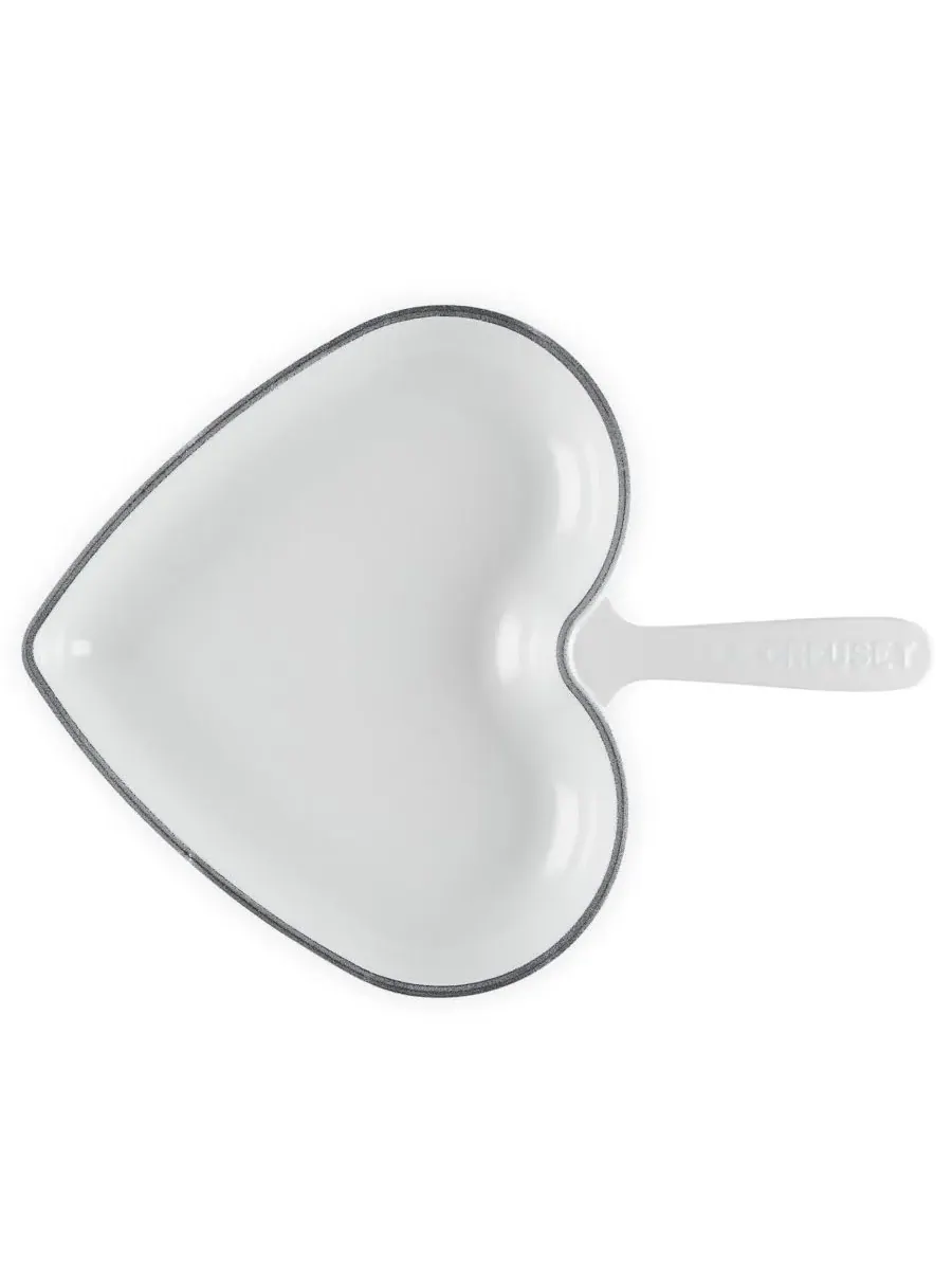 Сотейник чугунный Le Creuset Traditional Heart, 26 см — изображение 3 из 5, белый