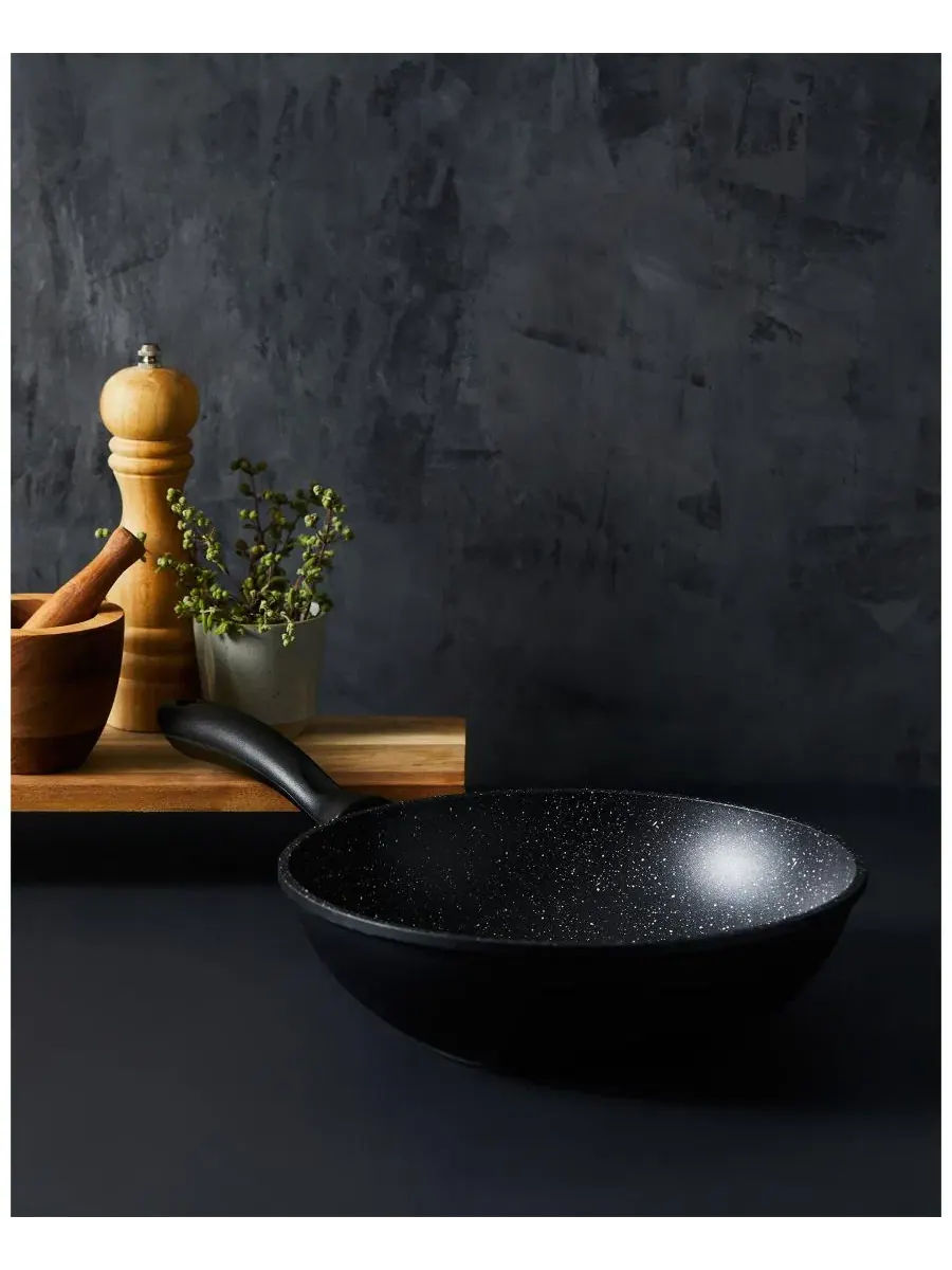 Вок STONE из литого алюминия, 28 см Cuisine::Pro — изображение 2 из 3, черный