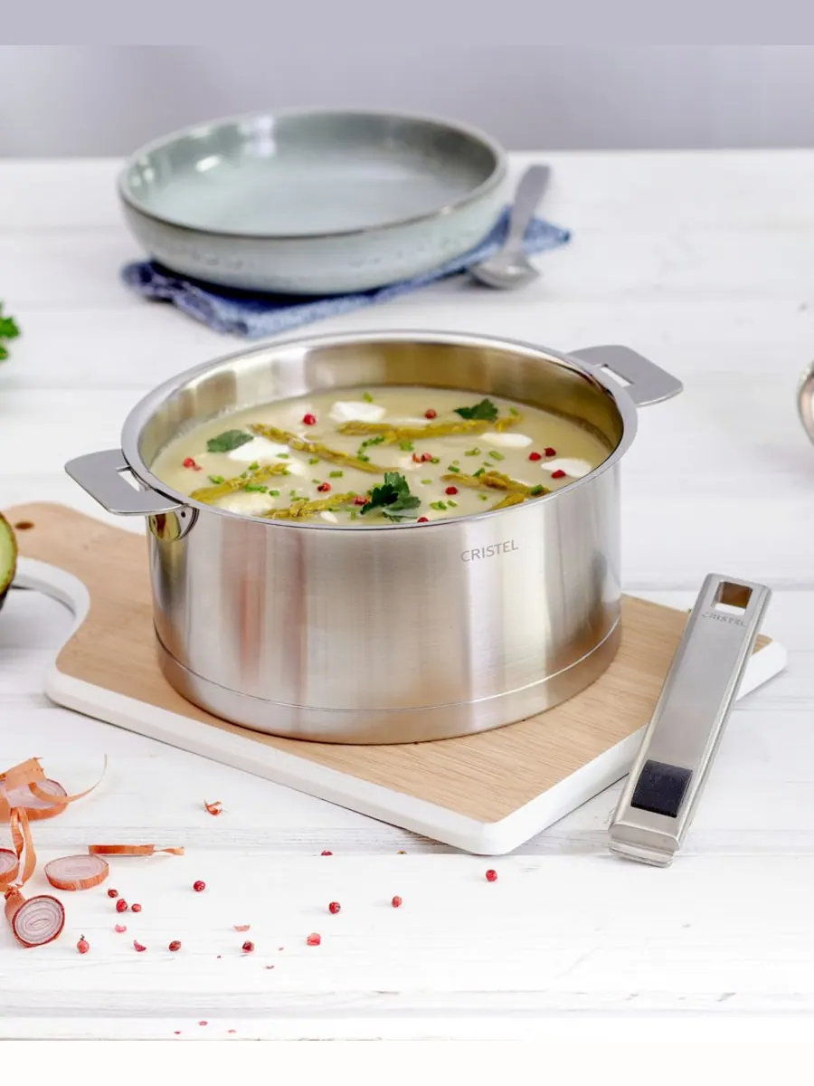 Кастрюля из нержавеющей стали объемом 2 кварты с крышкой Cristel — изображение 6 из 6, серебряный