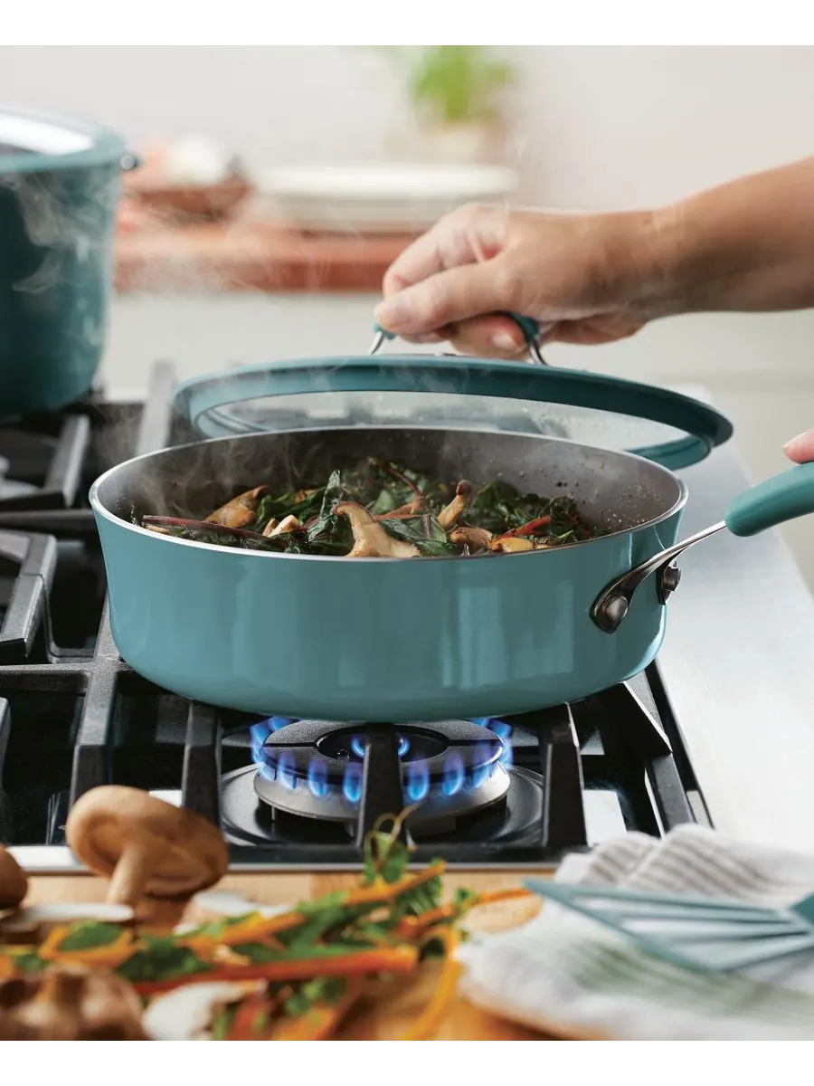 Алюминиевая антипригарная сковорода Cook + Create с крышкой, 3 кварты Rachael Ray — изображение 3 из 9, синий