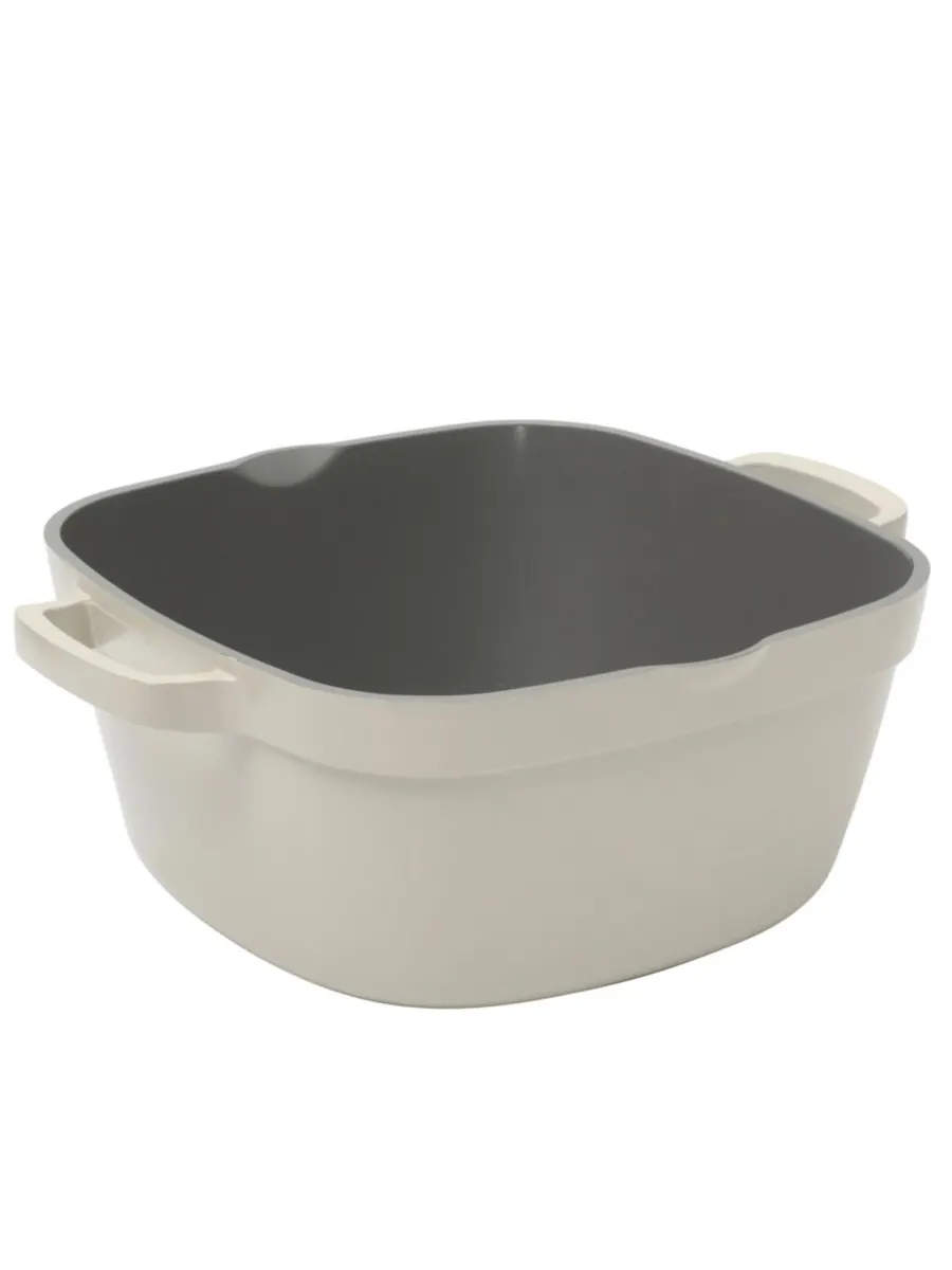 Чугунная кастрюля объемом 5,2 кварты (около 1,5 литра) с крышкой Crock-Pot, цвет matte linen whie — изображение 7 из 10