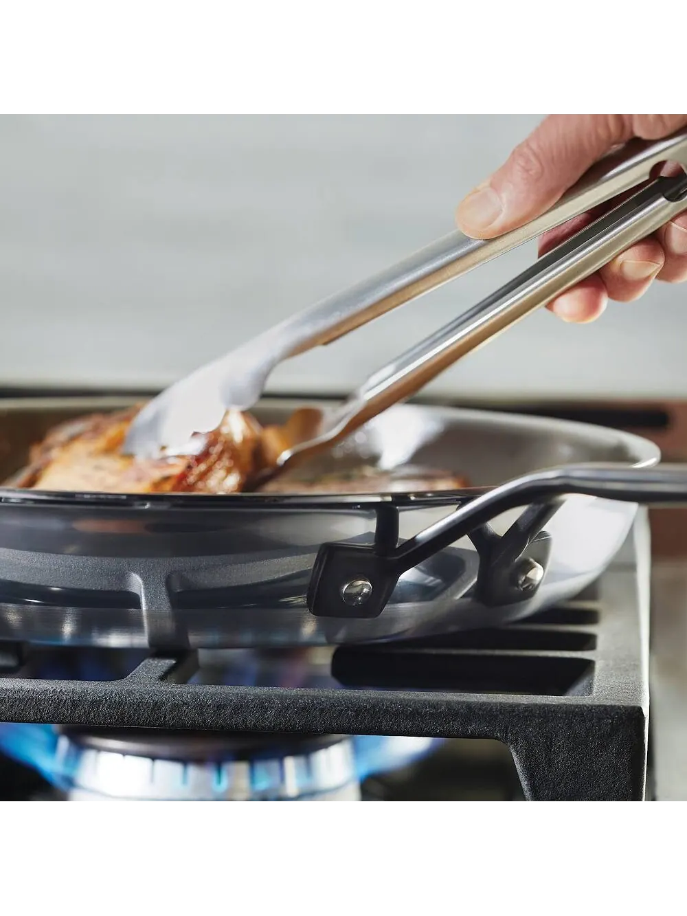 Набор сковород KitchenAid 5-Ply Clad Stainless Steel Induction, 2 предмета, 20/25 см, Полированная — изображение 9 из 9