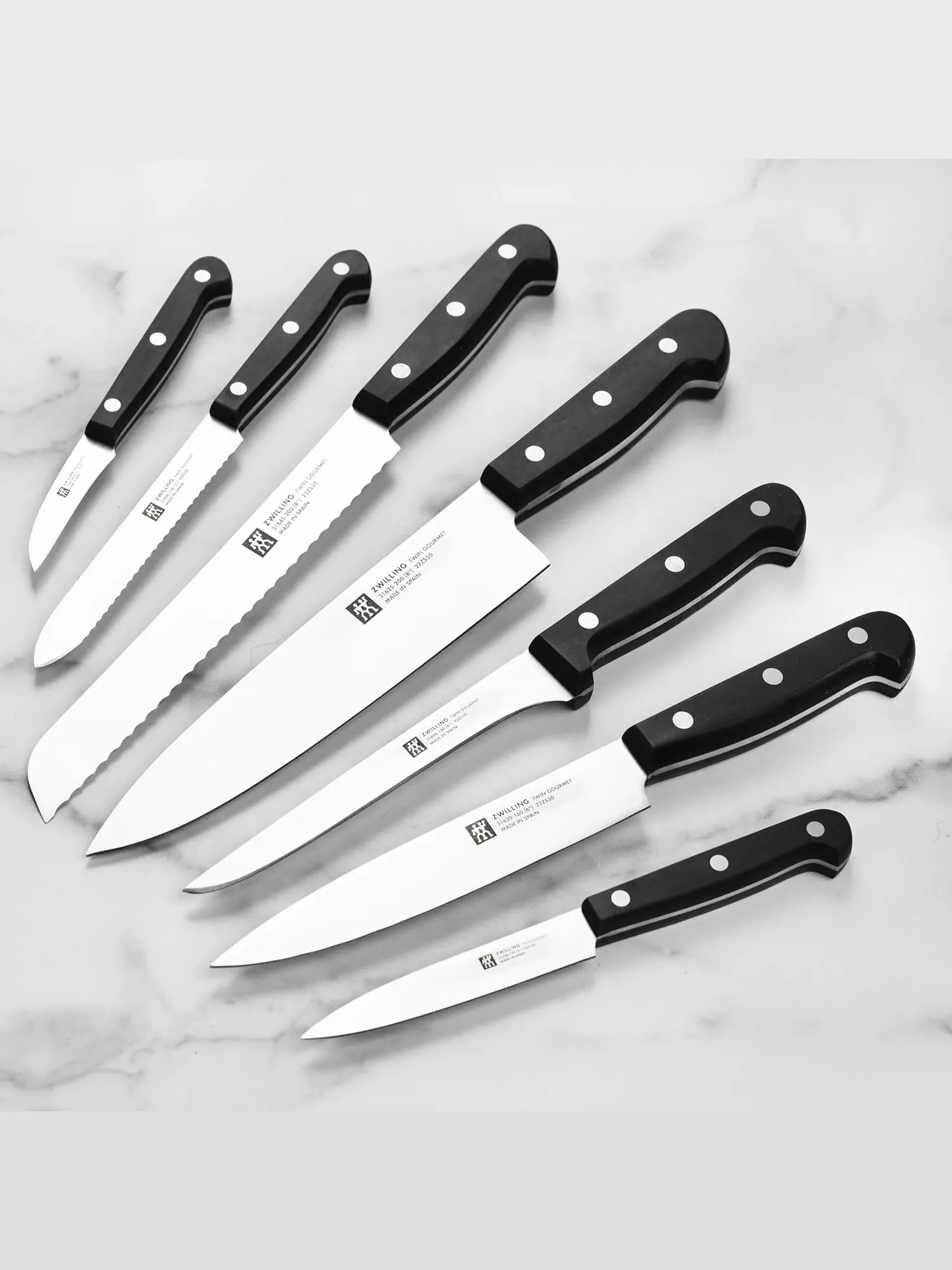 Набор кухонных ножей в блоке ZWILLING Twin Gourmet Classic, 18 предметов — изображение 5 из 7, черный