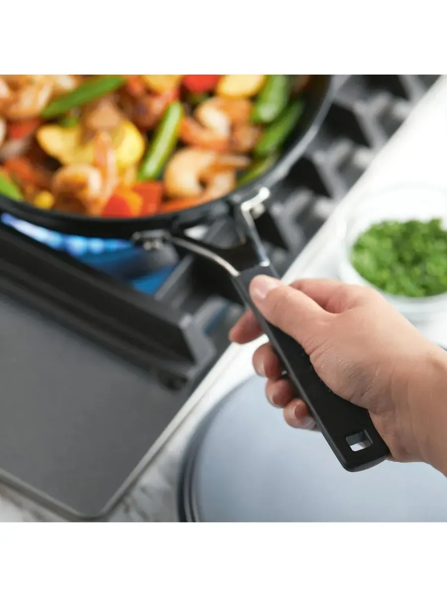 Набор посуды KitchenAid Hard Anodized Non-Stick, 10 предметов — изображение 5 из 10, черный