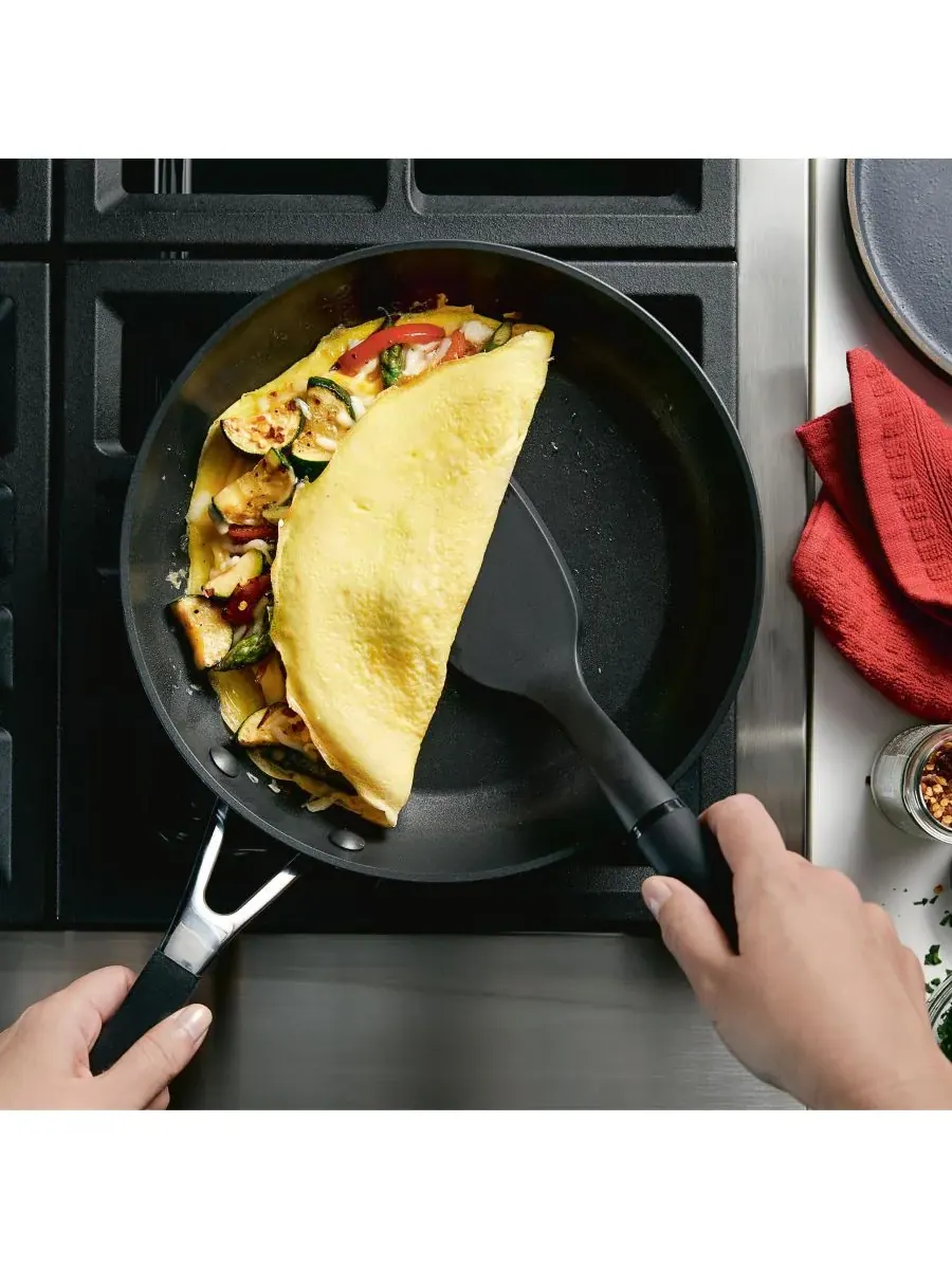 Набор посуды KitchenAid Hard Anodized Non-Stick, 10 предметов — изображение 6 из 10, черный