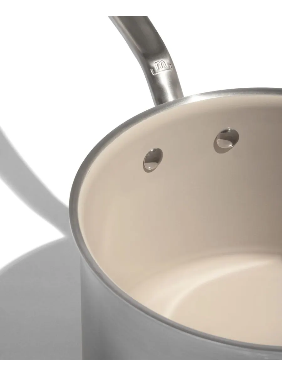 Кастрюля CeramiClad объемом 4 кварты с крышкой Made In — изображение 5 из 7, бежевый