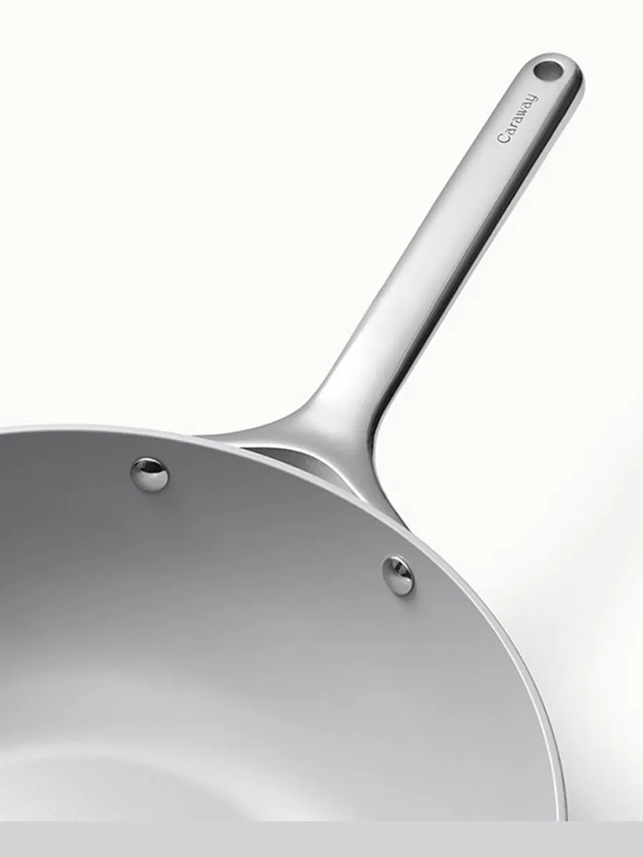 Антипригарная сковорода Cookware Plus для жарки Caraway — изображение 2 из 3, бежевый