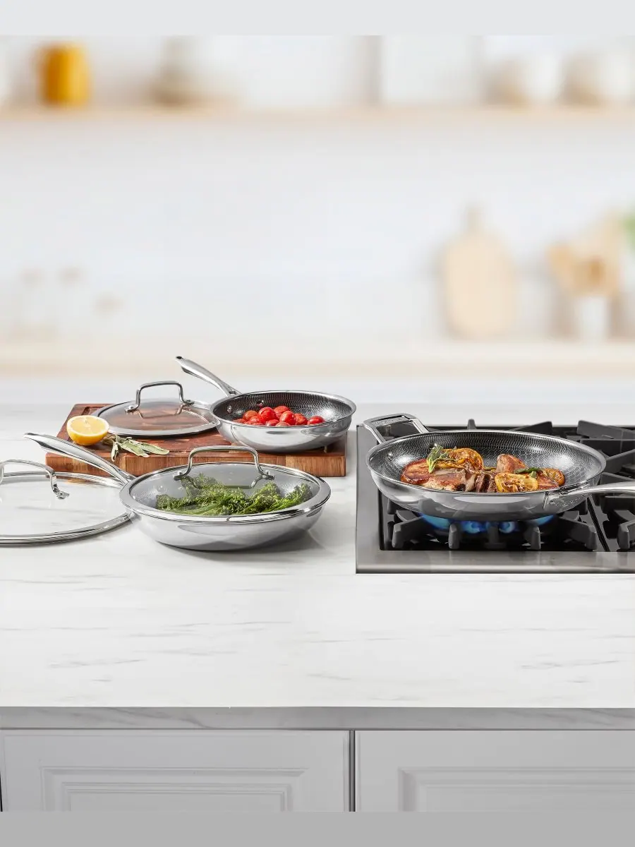 Сковорода FusionElite 10" Plus с антипригарным покрытием из трехслойной нержавеющей стали Cuisinart — изображение 2 из 8