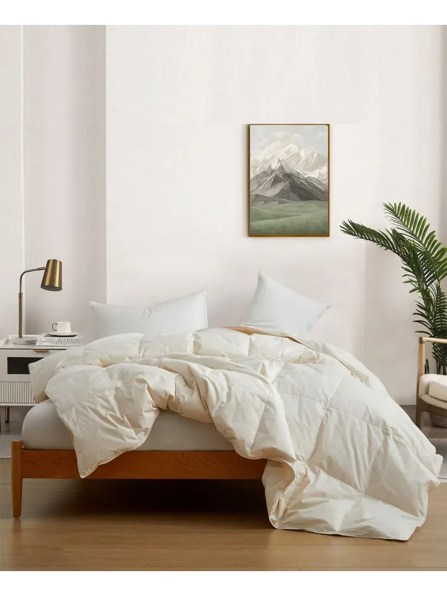 Легкое одеяло 300 TC с наполнителем из пера и пуха, King UNIKOME — изображение 1 из 5, кремовый