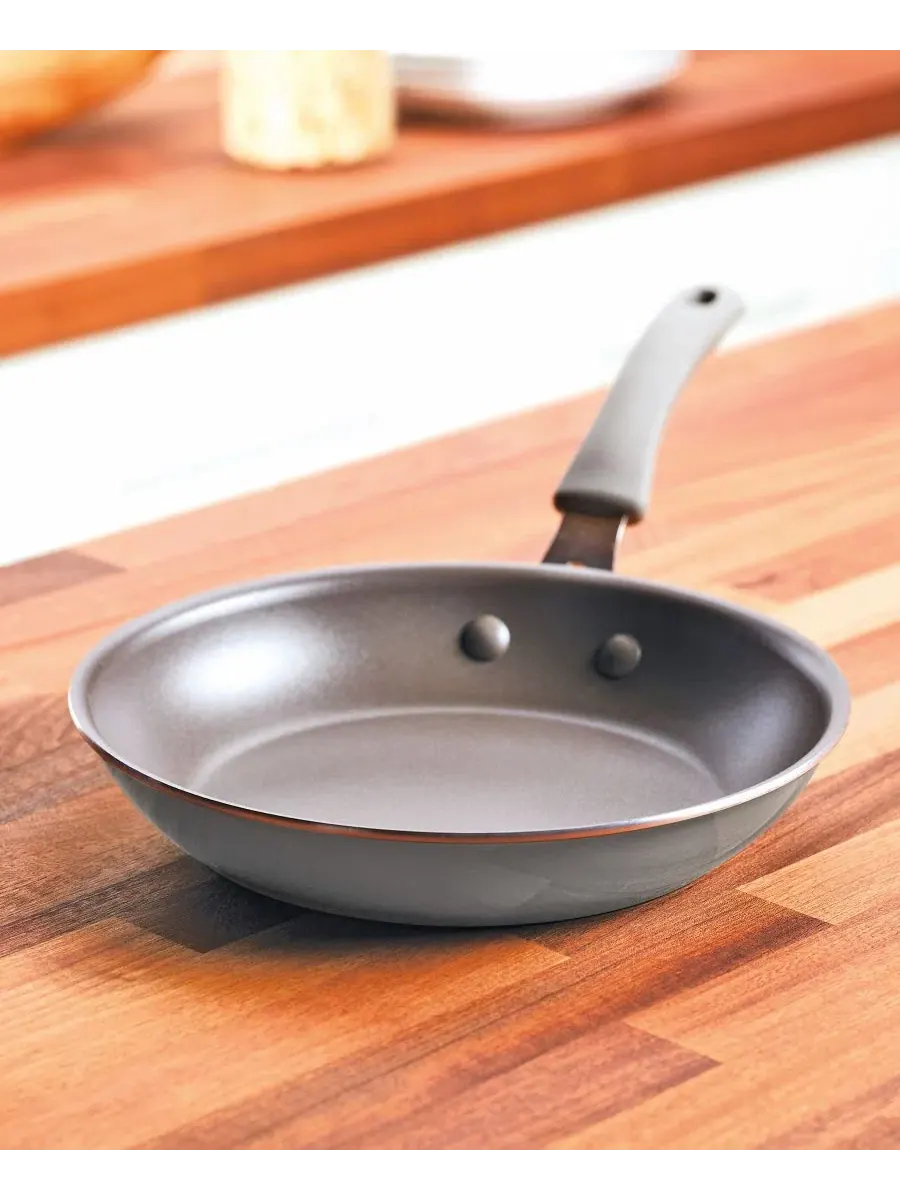 Сковорода Cook + Create из алюминия с антипригарным покрытием, 25 см Rachael Ray — изображение 5 из 9, серый