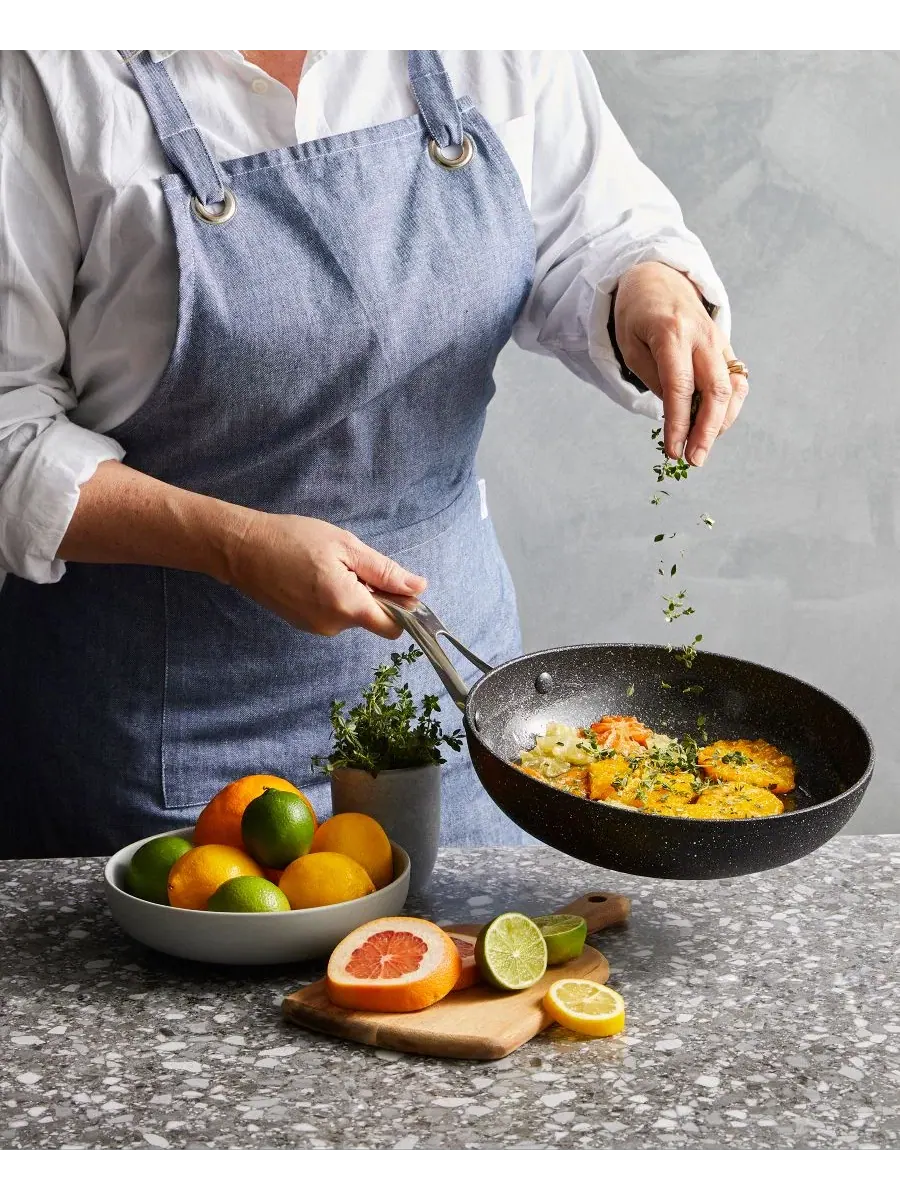 Сковорода IRONROC из литого алюминия, 30 см Cuisine::Pro — изображение 3 из 3, черный