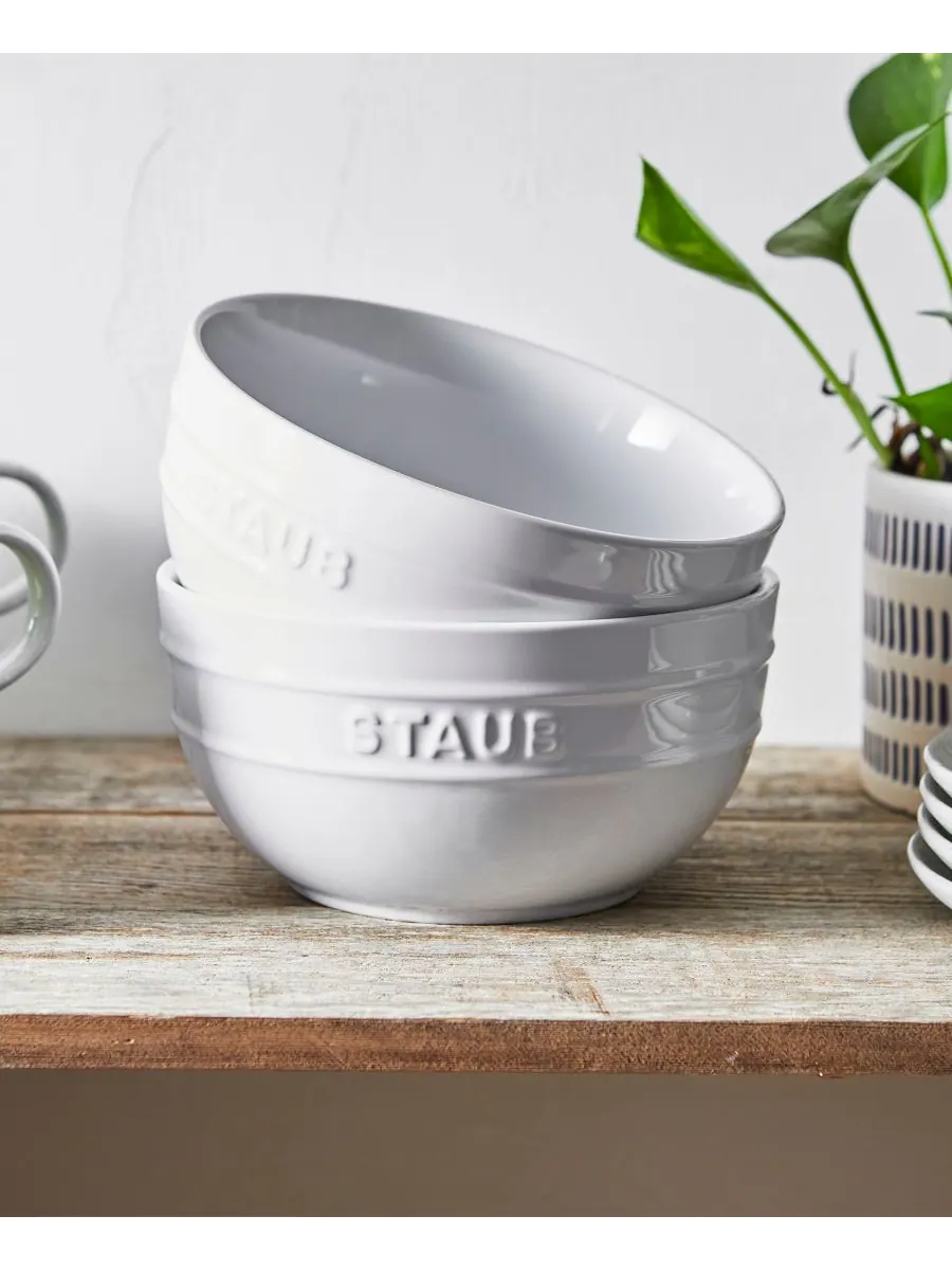 Набор мисок Staub Ceramic, 2 придмета, 17 см, 1.2 л — изображение 2 из 5, белый