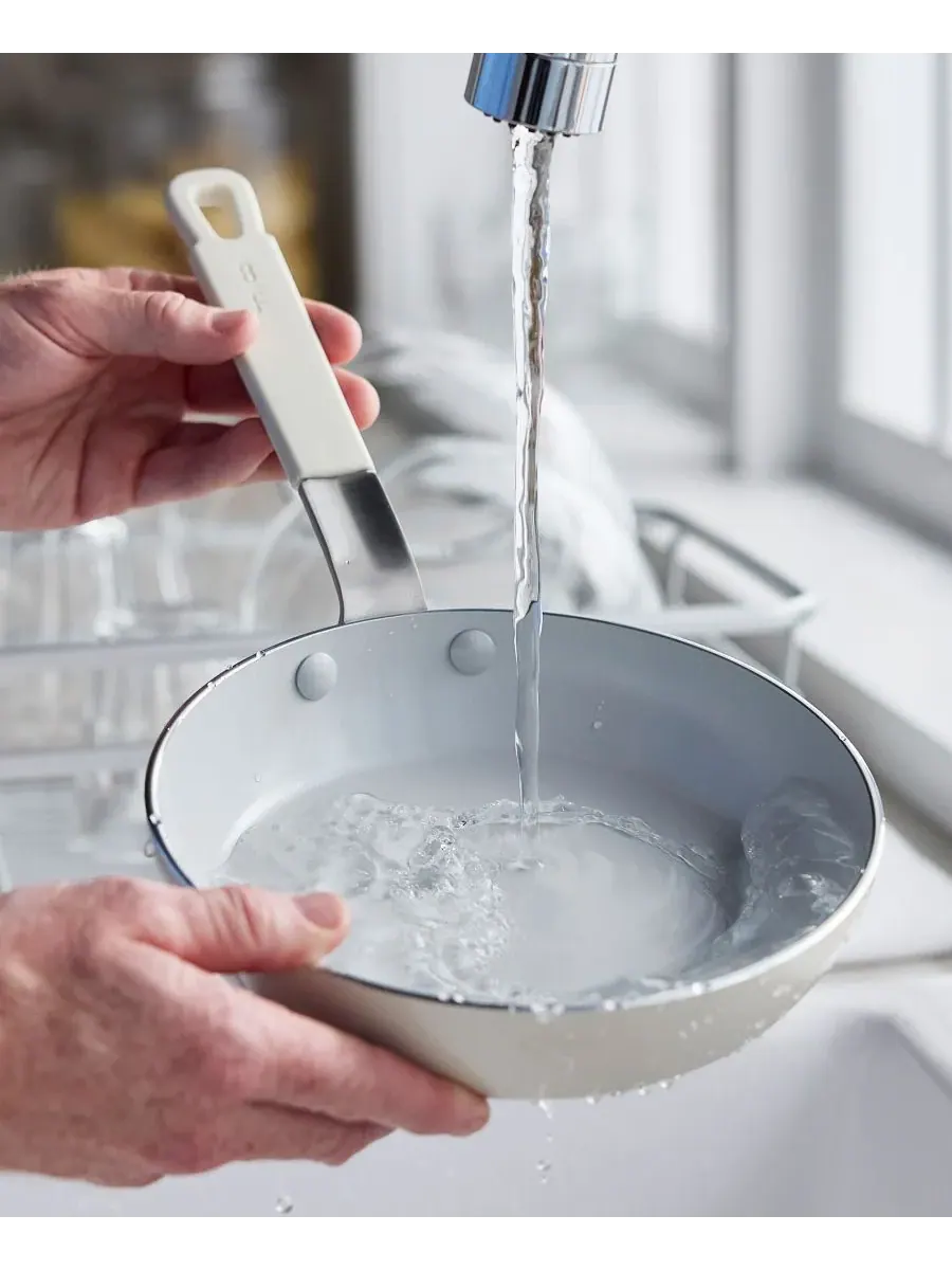 Набор сковород GreenPan X Bobby Flay, 2 предмета, 20/26 см — изображение 9 из 9, бежевый