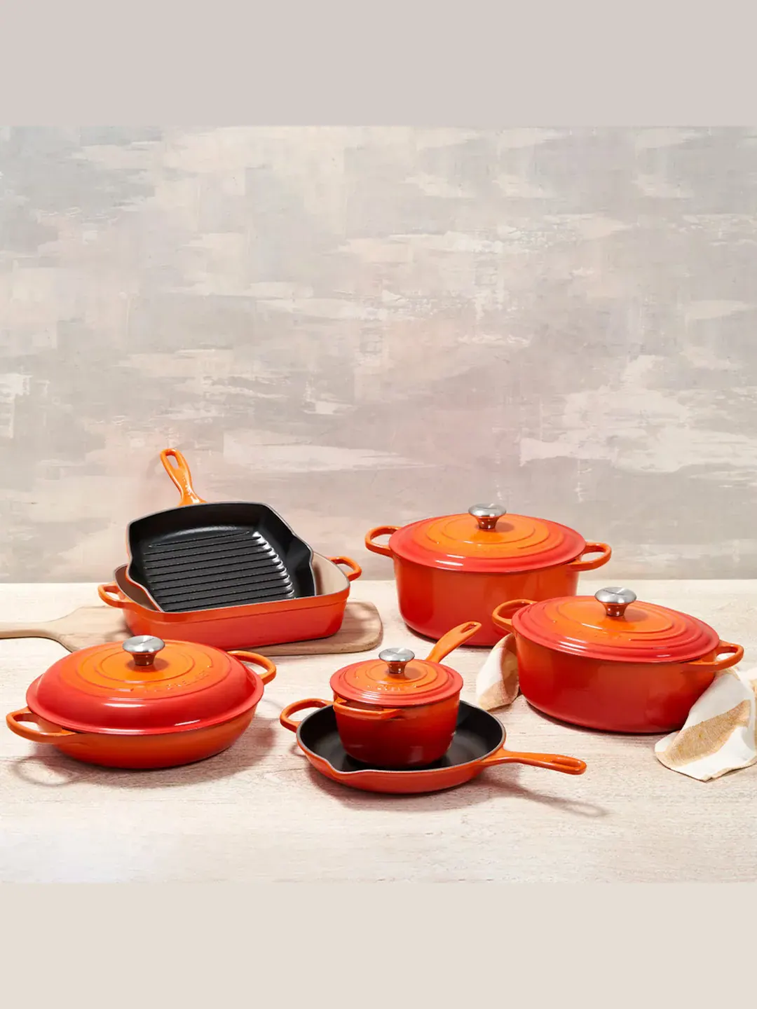 Ковш чугунный Le Creuset Signature с ручкой, 1,5 л, 16 см — изображение 3 из 3, оранжевый