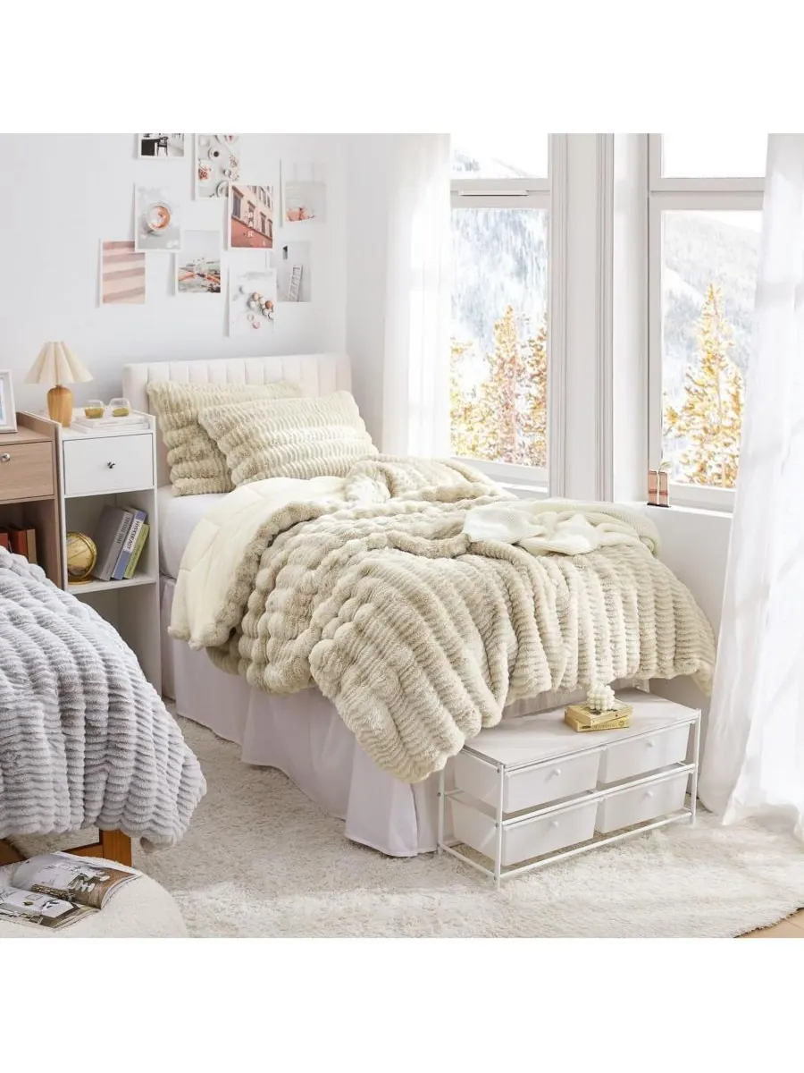 Уютное большое одеяло Chunky Bunny Peak of Cozy Coma Inducer, Natural beige, Twin XL