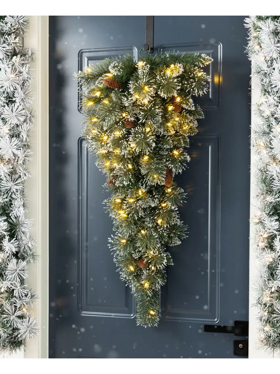 Венок рождественский с шишками и LED-подсветкой, 91 см Glitzhome — изображение 2 из 9, мульти