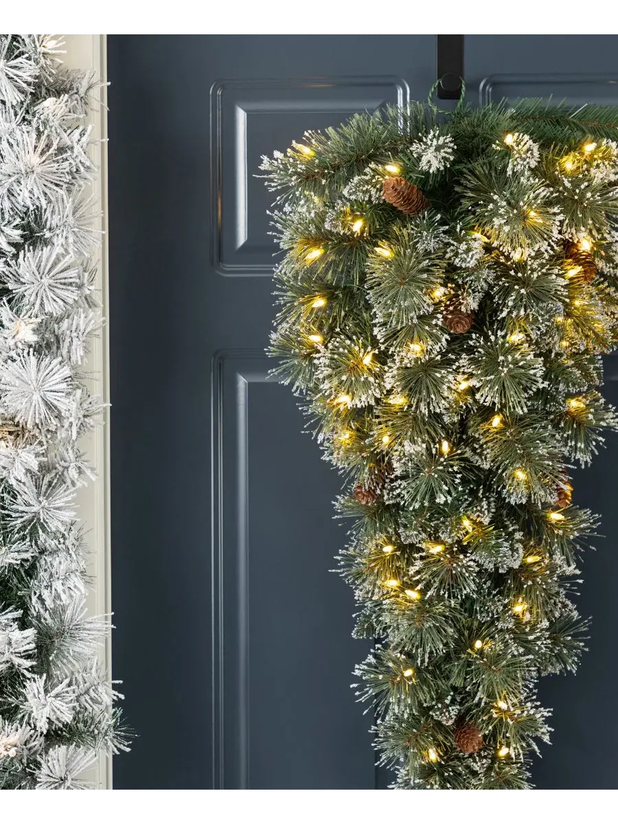 Венок рождественский с шишками и LED-подсветкой, 91 см Glitzhome — изображение 3 из 9, мульти