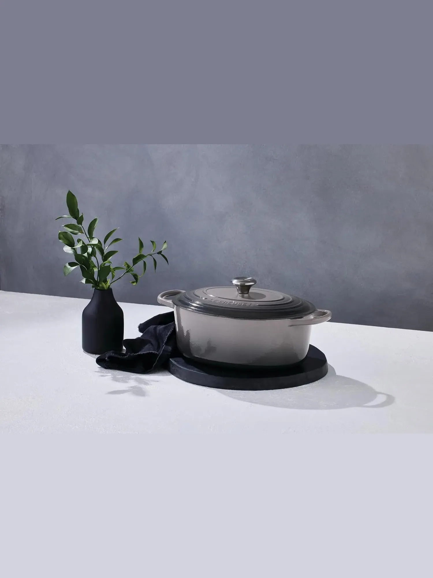 Кастрюля овальная Le Creuset Signature, 2,6 л, 23 см — изображение 6 из 9, устрица