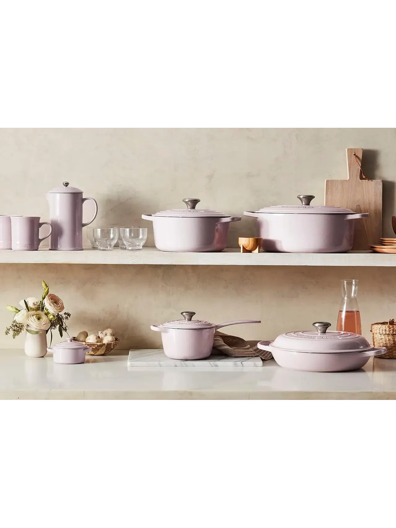 Кастрюля круглая Le Creuset Signature, 5,3 л, 26 см — изображение 6 из 8, желтый