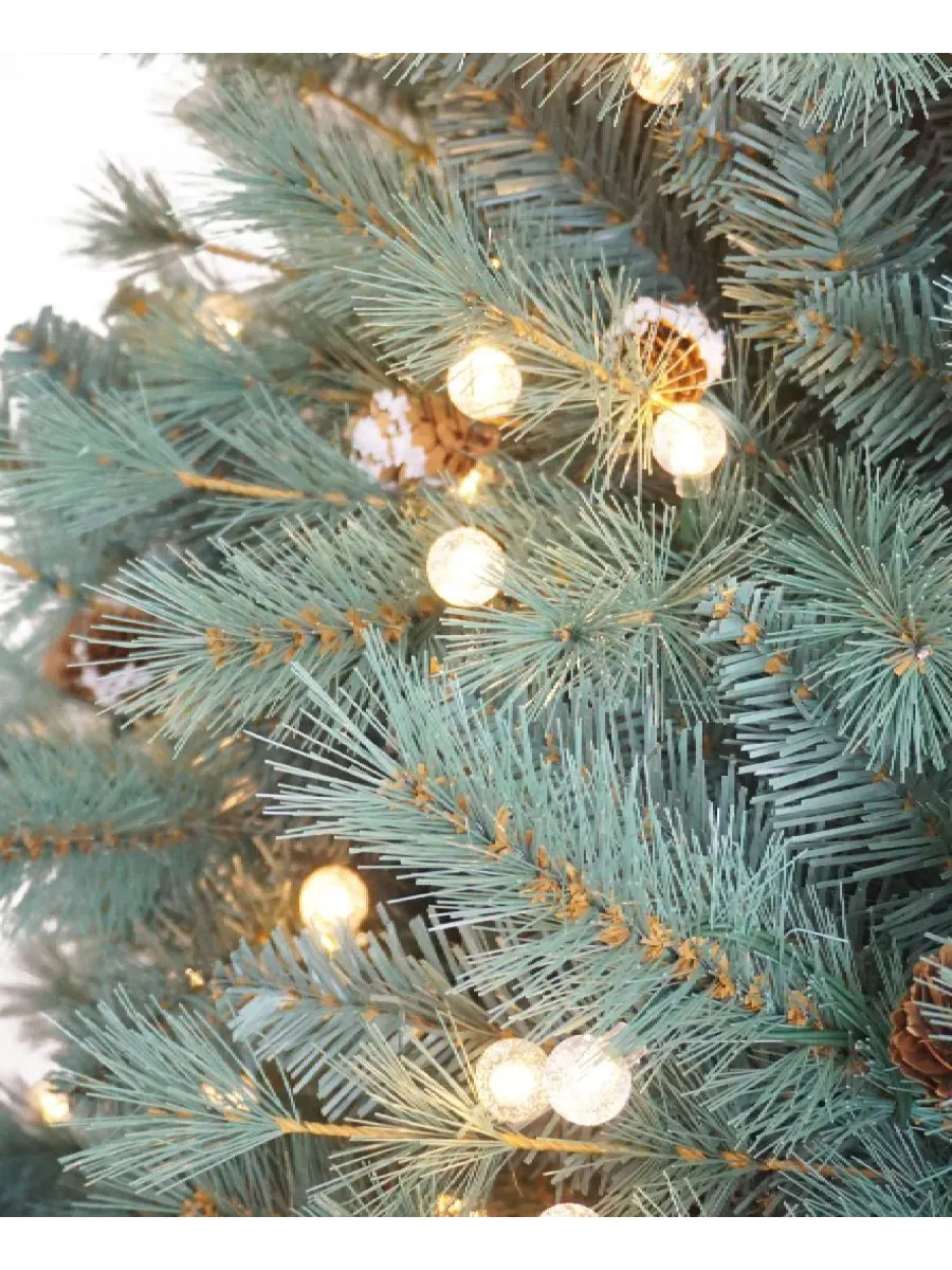 Искусственная рождественская елка Puleo Hampton Spruce высотой 7,5 футов (2,2 м) с подсветкой Puleo — изображение 5 из 5
