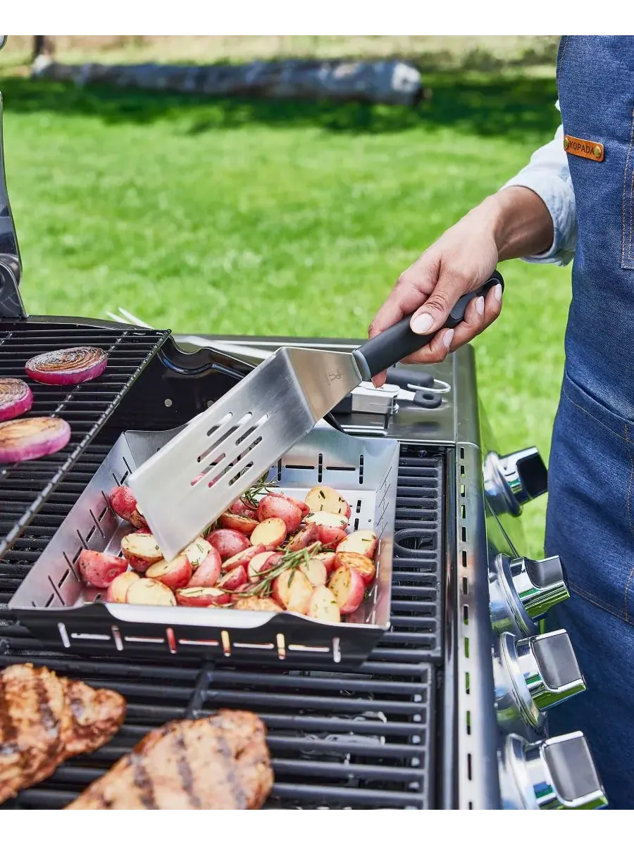 Набор для гриля Henckels BBQ Grill Topper and Basket Set, 2 предмета — изображение 3 из 7, серебристый