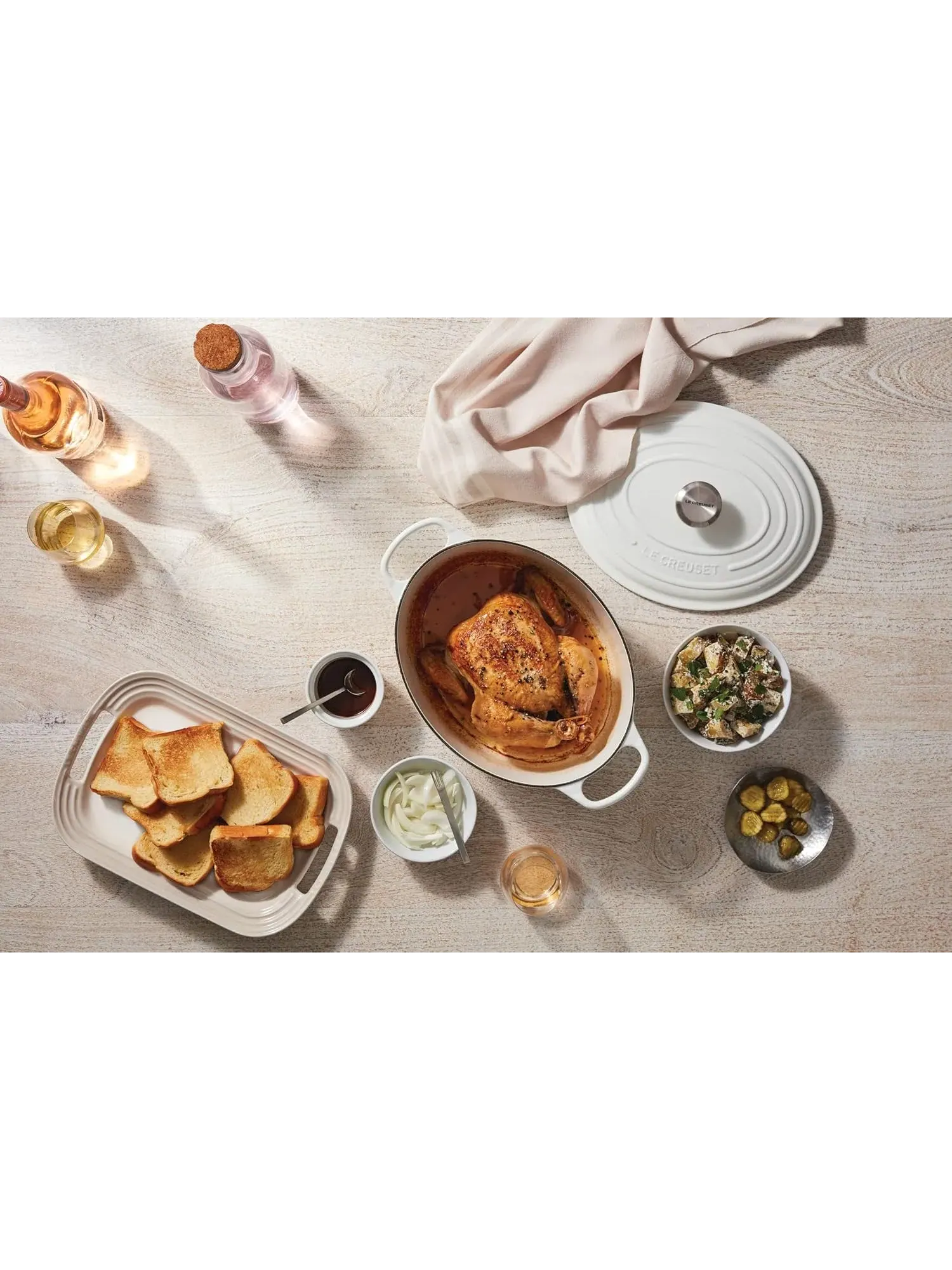 Кастрюля овальная Le Creuset Signature, 6,3 л, 31 см — изображение 5 из 7, серый