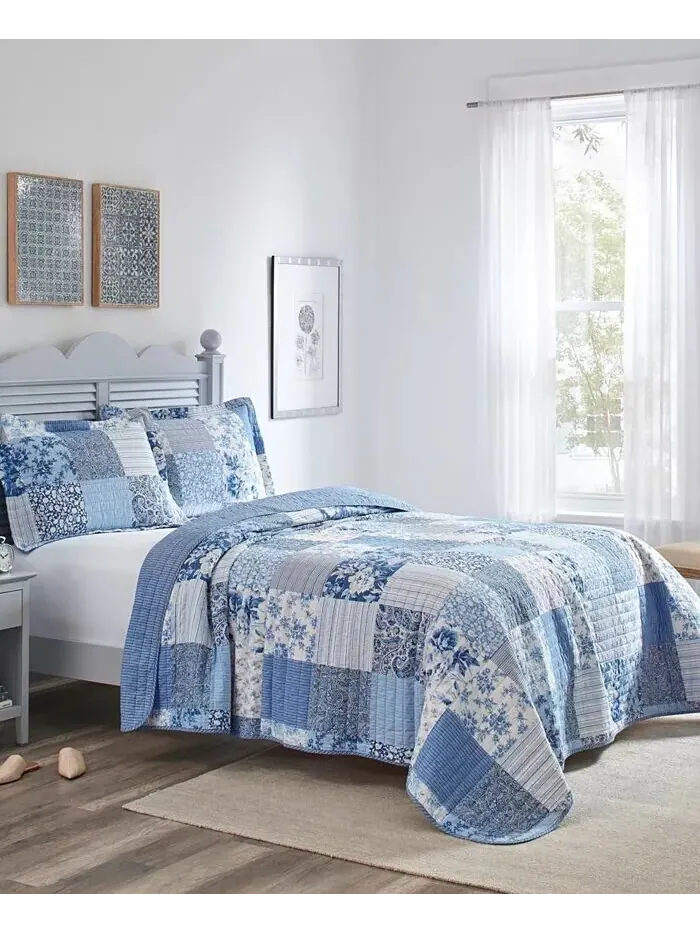 Наборы одеял в стиле пэчворк с рисунком пейсли Laura Ashley