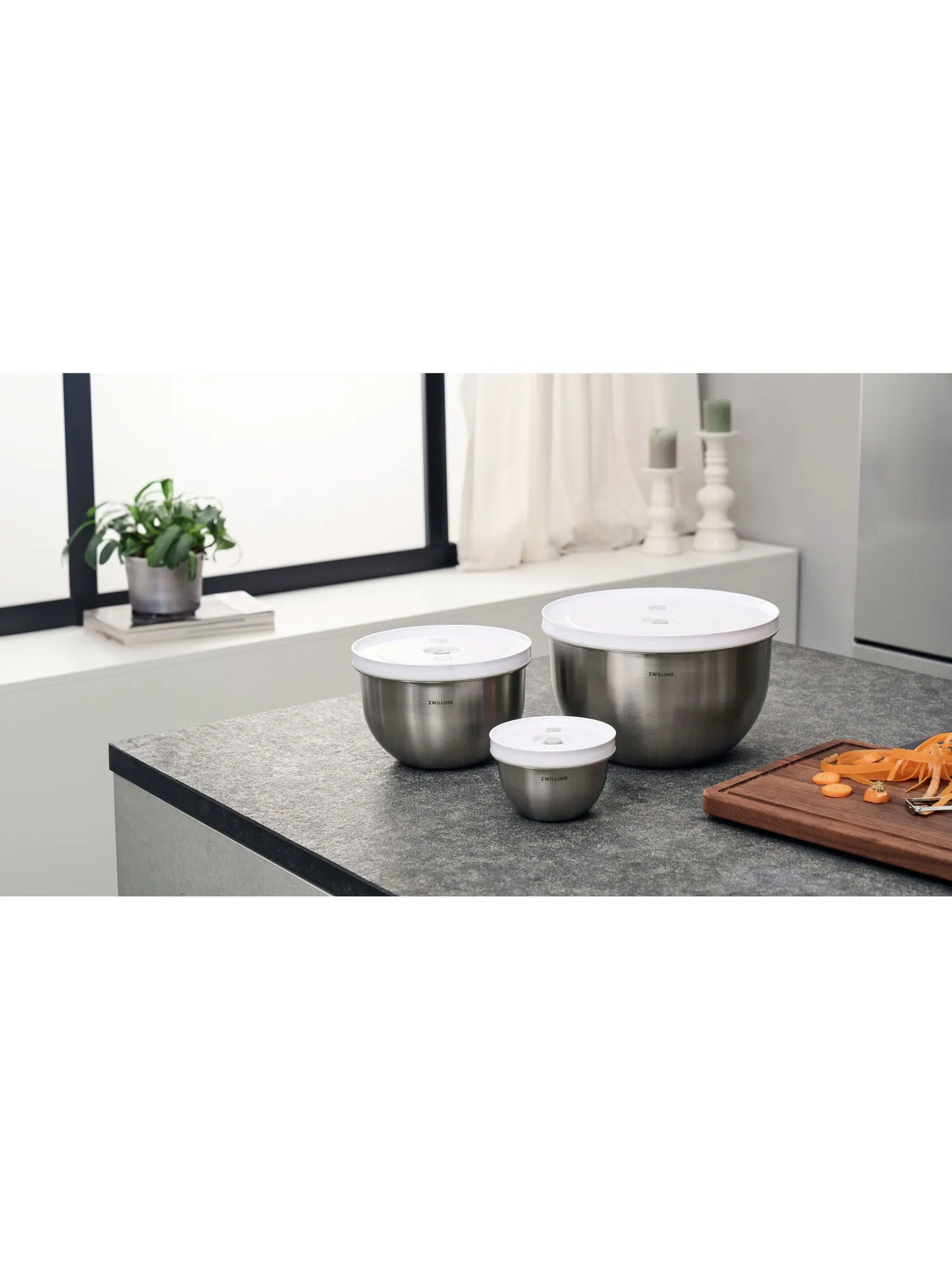 Набор вакуумных мисок из нержавеющей стали ZWILLING Fresh & Save BOWLS, 6 предметов, S/M/L — изображение 14 из 17