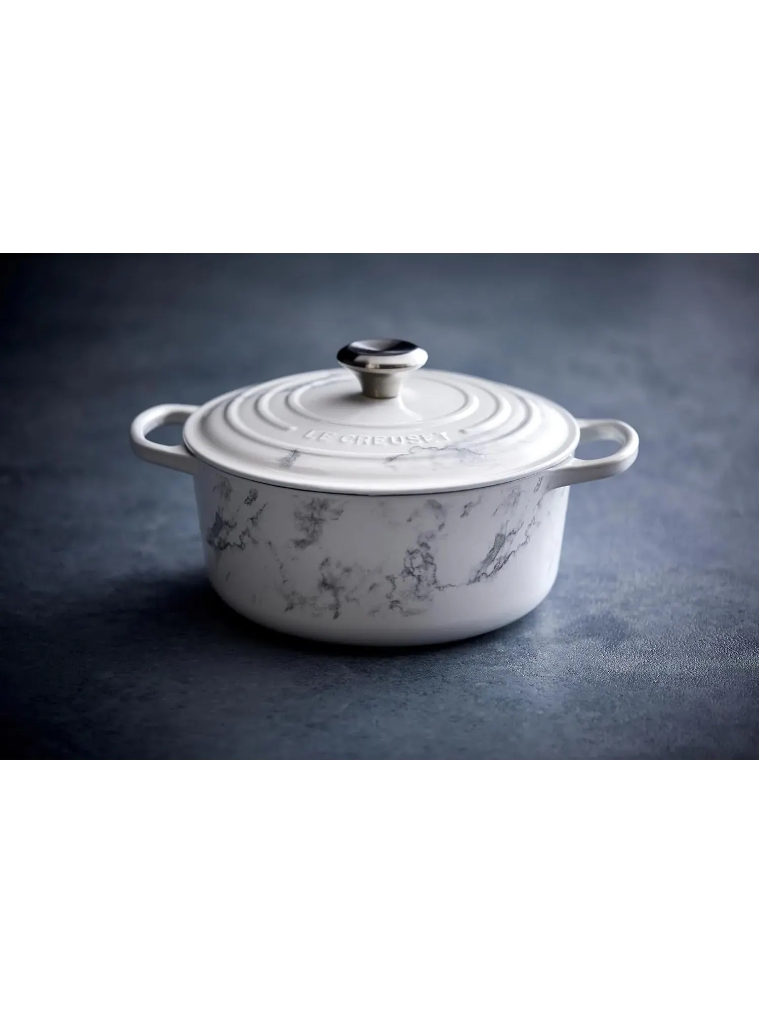 Кастрюля круглая Le Creuset Signature, 4,2 л, 24 см — изображение 6 из 6, серый