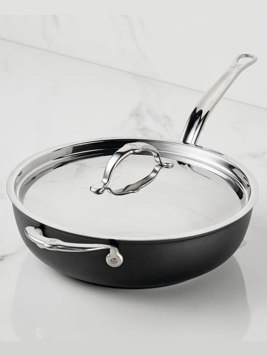 Сотейник с крышкой Hestan TITUM Fusion Nonstick, 4,2 л — изображение 4 из 5, черный серебристый