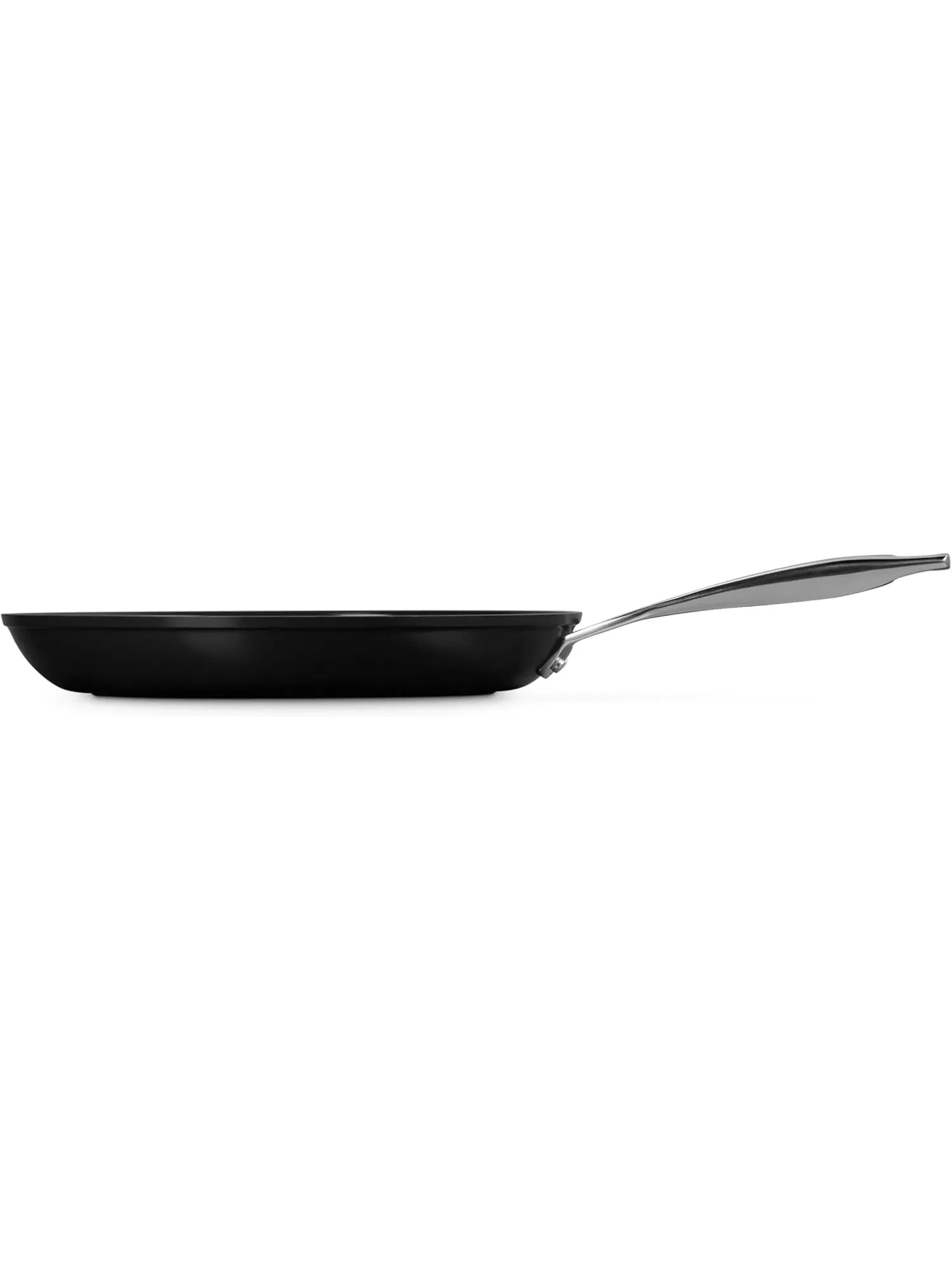 Сковорода Le Creuset Essential Non-Stick Ceramic, 30 см, 2,3 л — изображение 3 из 8, черный