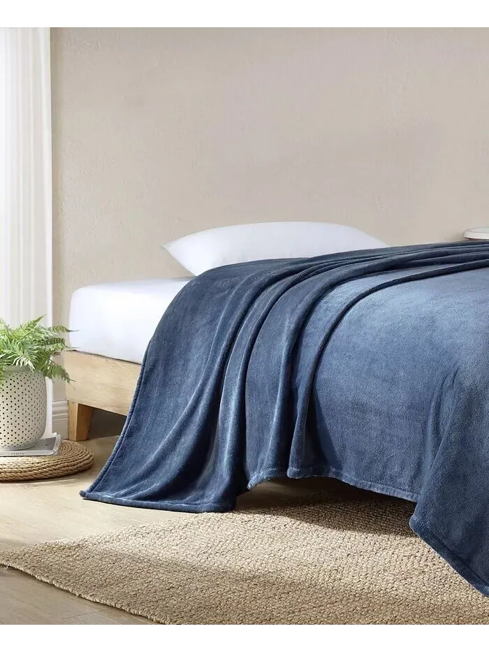 Твердые ультрамягкие плюшевые одеяла Tommy Bahama Home — изображение 5 из 16, синий