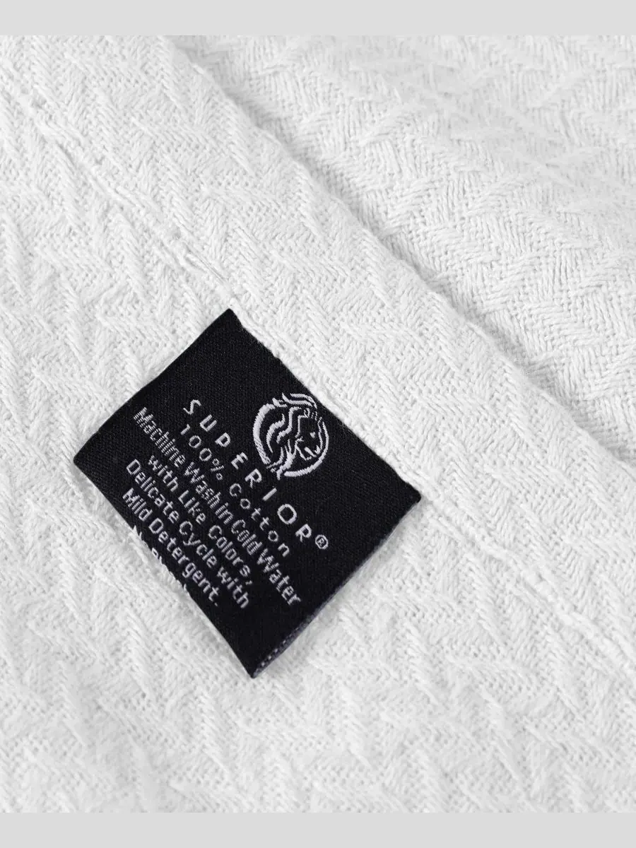 Легкое тканое одеяло Nobel Cotton Jacquard Dobby Weave Textured Chevron, размер Twin Superior — изображение 4 из 7, белый