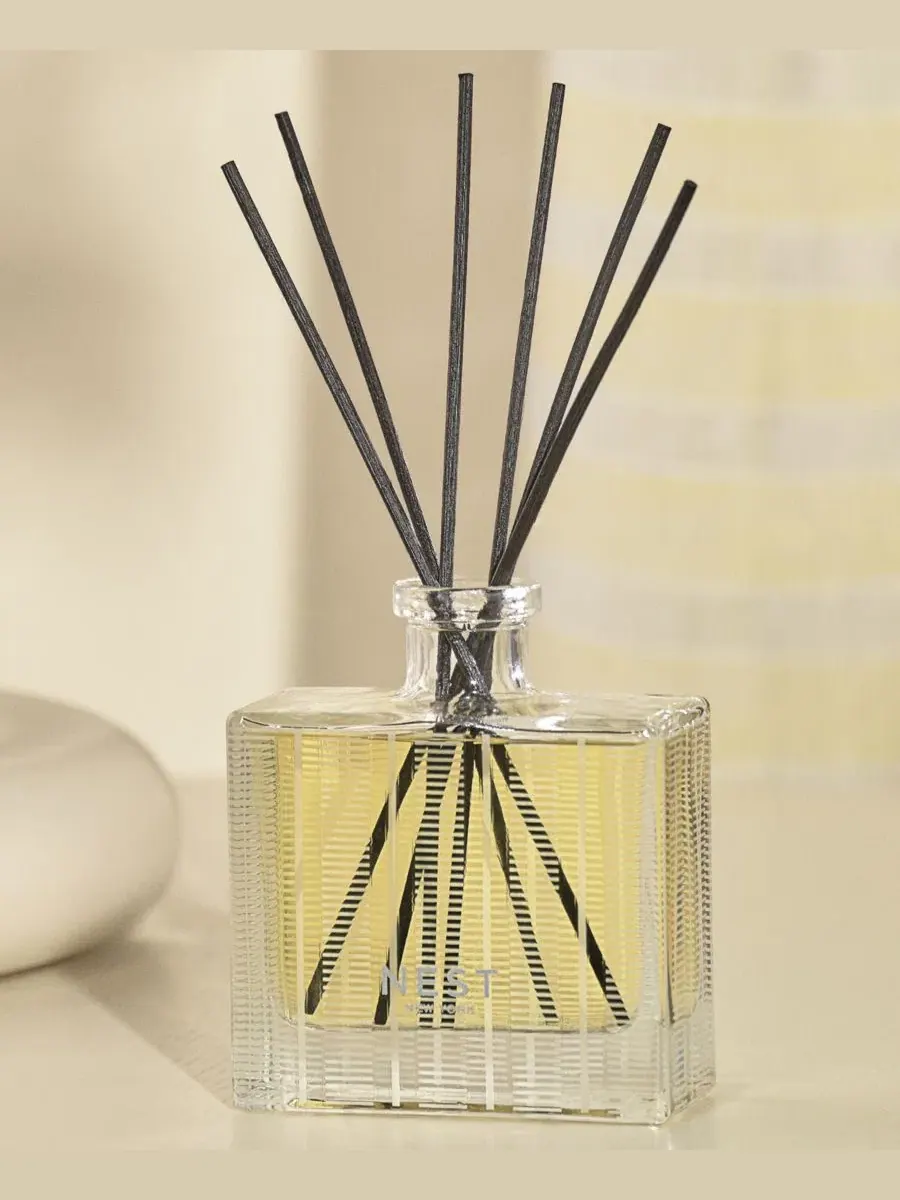 Диффузор для дома NEST New York Sunlit Yuzu and Mandarin, 5.9 oz — изображение 4 из 5, нет цвета