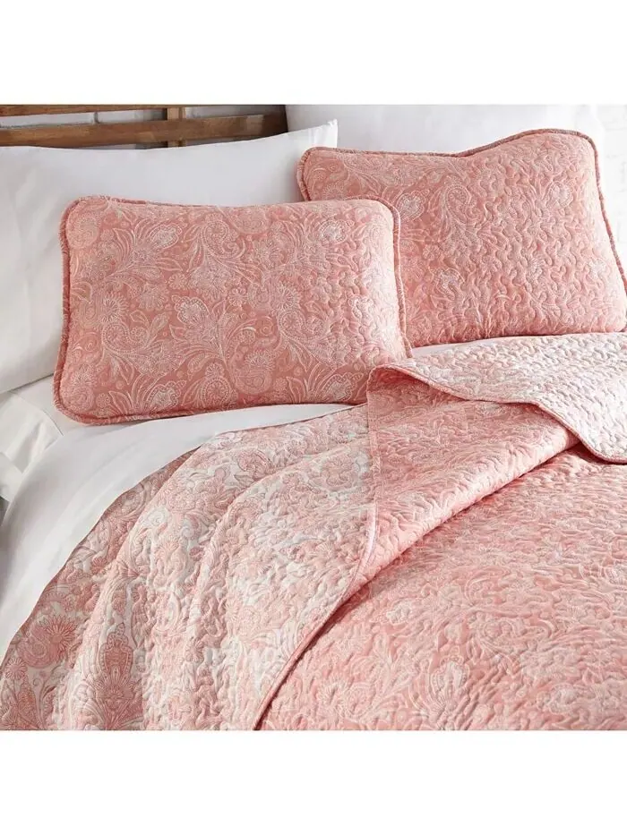 Легкое двустороннее одеяло и накидка Perfect Paisley Southshore Fine Linens — изображение 2 из 5, коралл