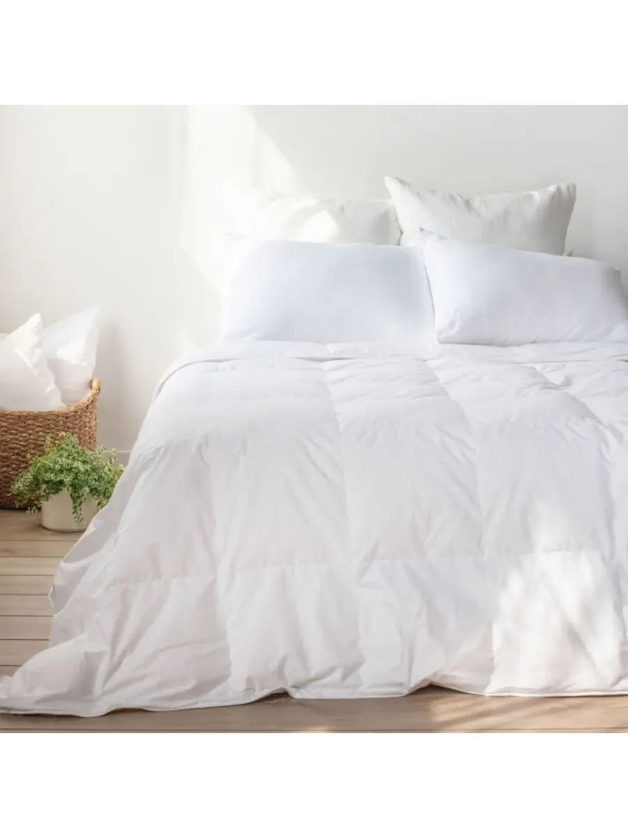 Легкое одеяло с наполнителем из пера и пуха, модель Feather & Down Duvet Insert Bokser Home