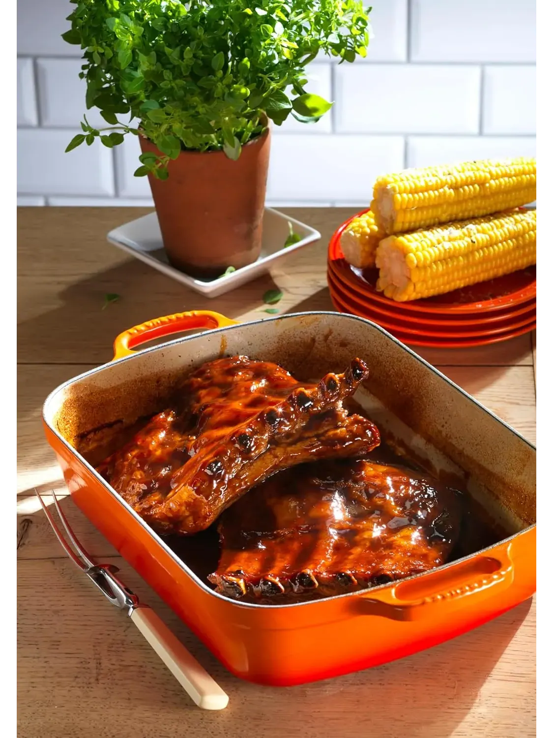 Форма для запекания Le Creuset, 33 см, 4,9 л — изображение 6 из 7, пламя