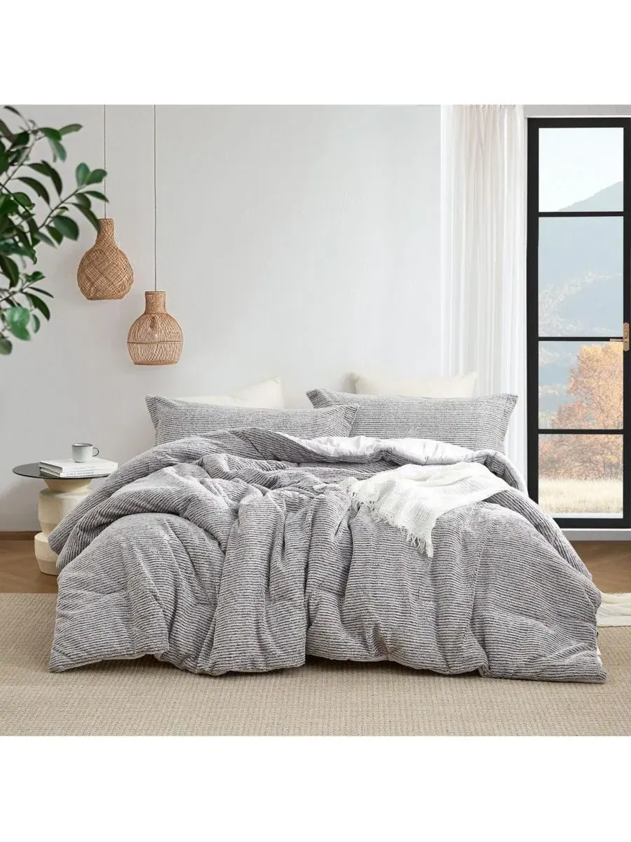 Одеяло-комфортер Glacier Frost Oversized Comforter Set Coma Inducer