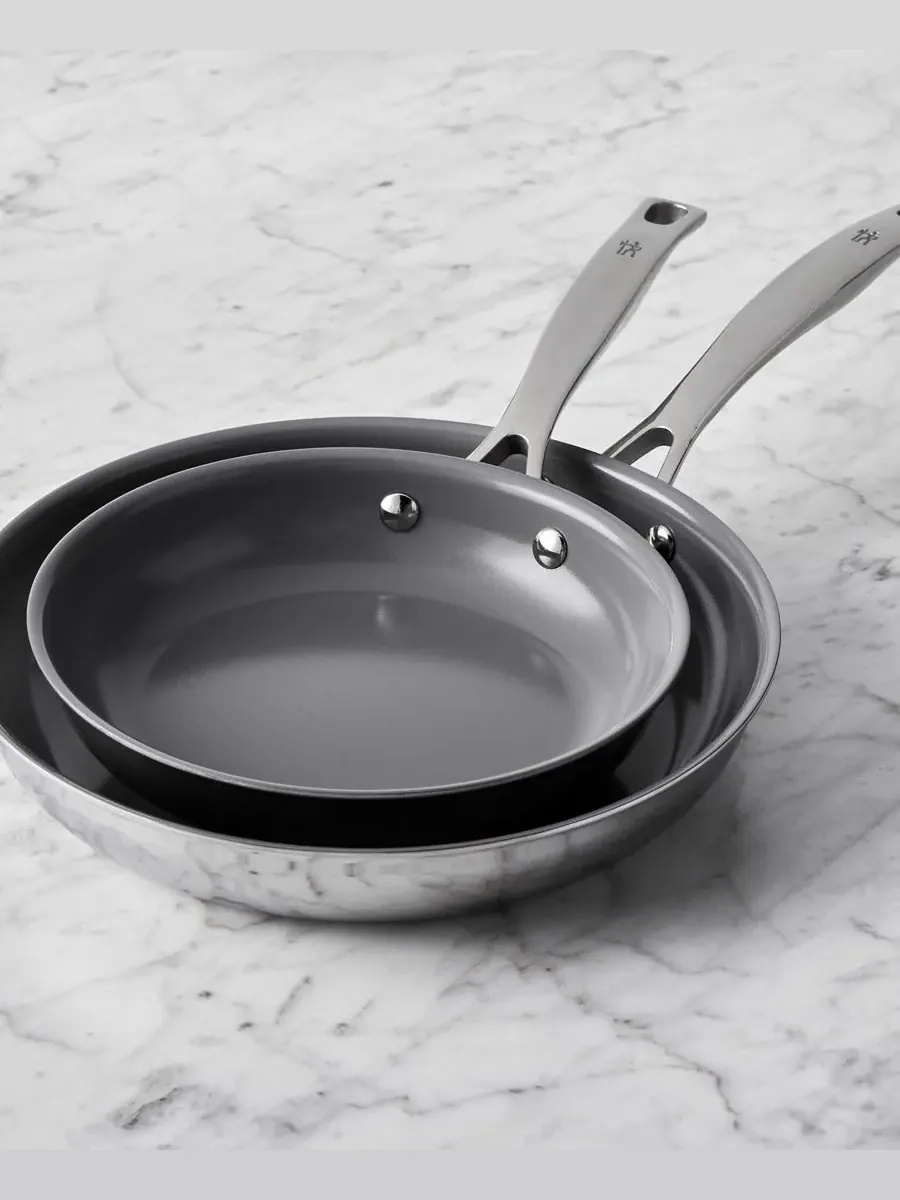 Набор из двух сковородок HENCKELS Clad H3 с керамическим антипригарным покрытием из нержавеющей — изображение 2 из 5
