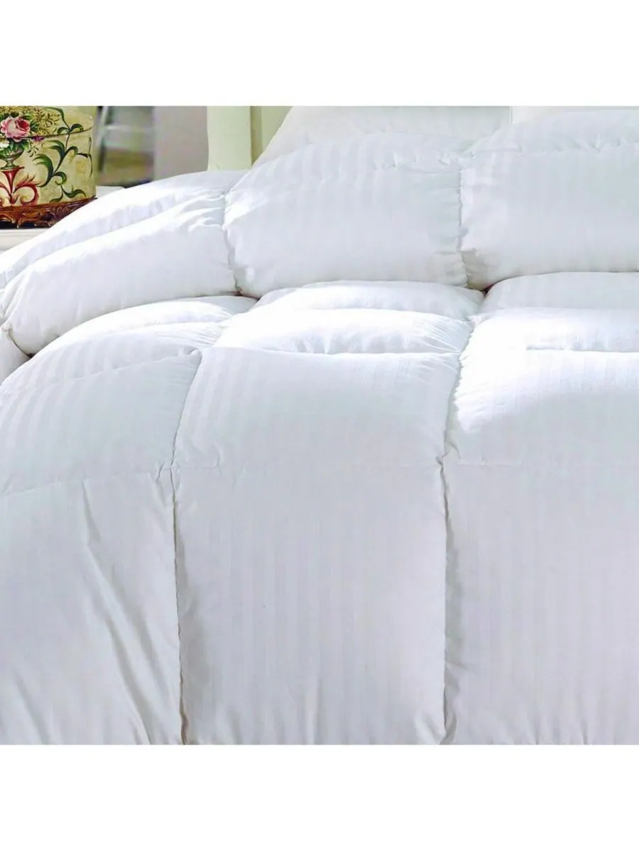 Легкое пуховое одеяло из египетского хлопка с дамасским узором Egyptian Linens — изображение 2 из 2, белый