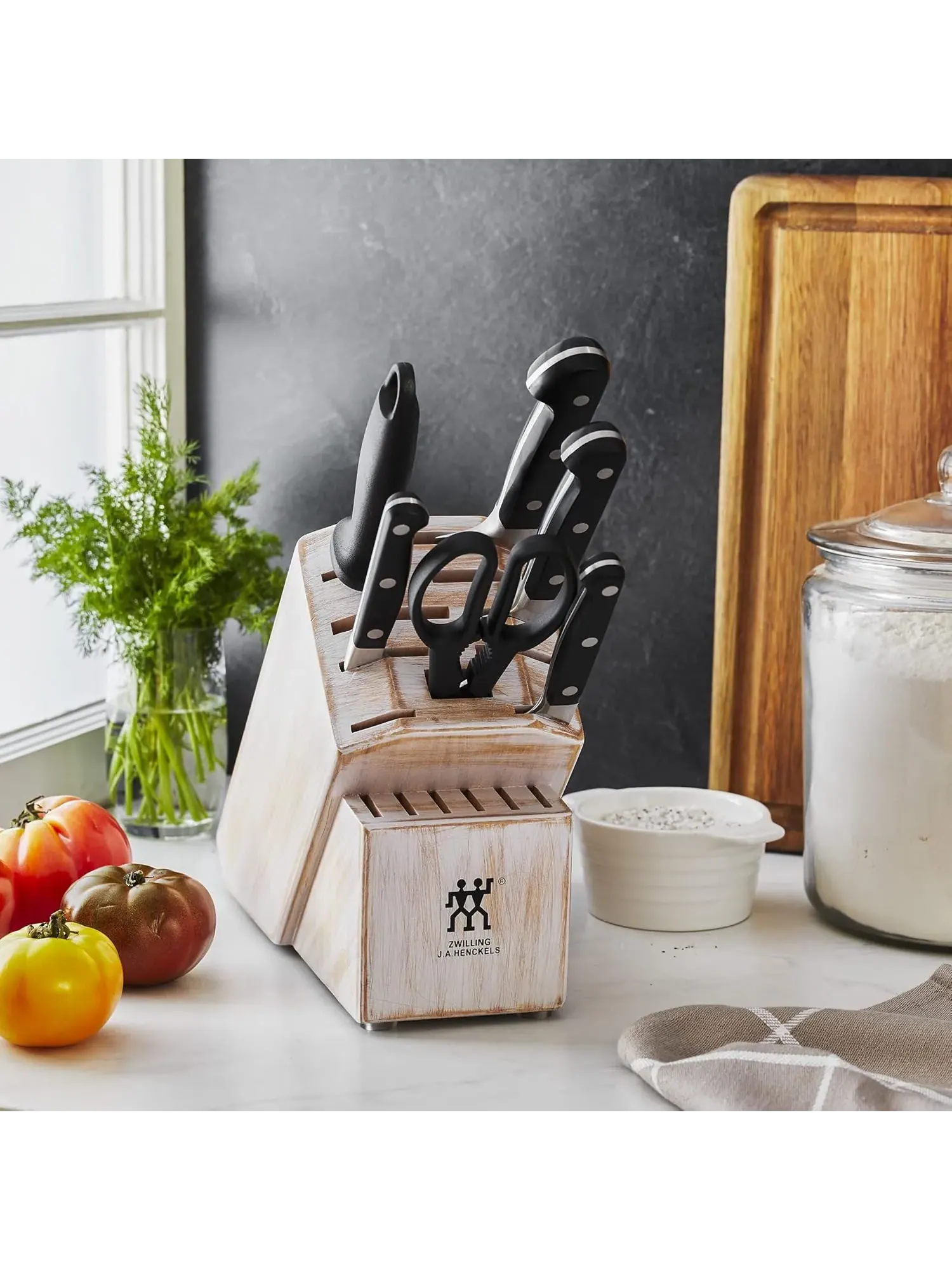 Набор кухонных ножей в блоке ZWILLING Pro Le Blanc, 7 предметов, беленый рустик — изображение 5 из 6, белый