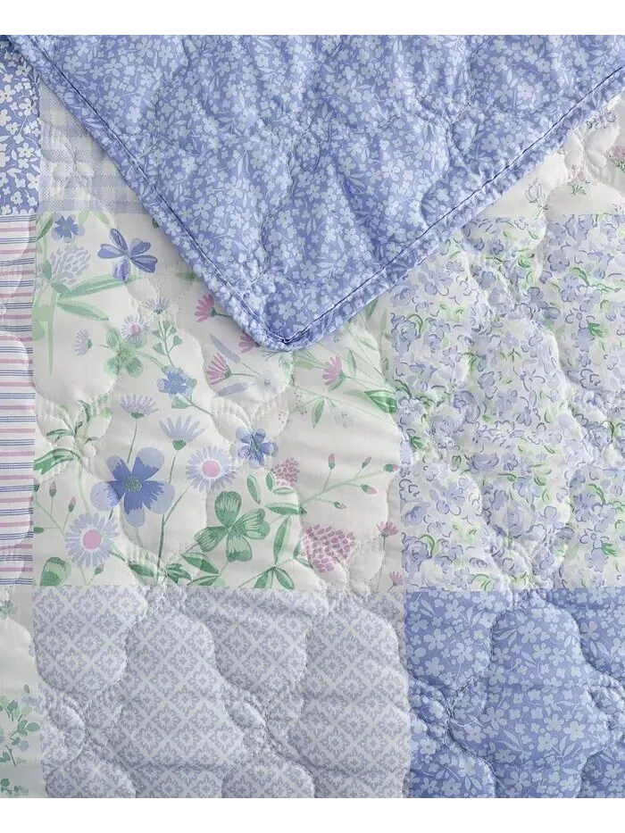 Комплект двусторонних одеял Parker в стиле пэчворк Laura Ashley — изображение 3 из 5, фиолетовый