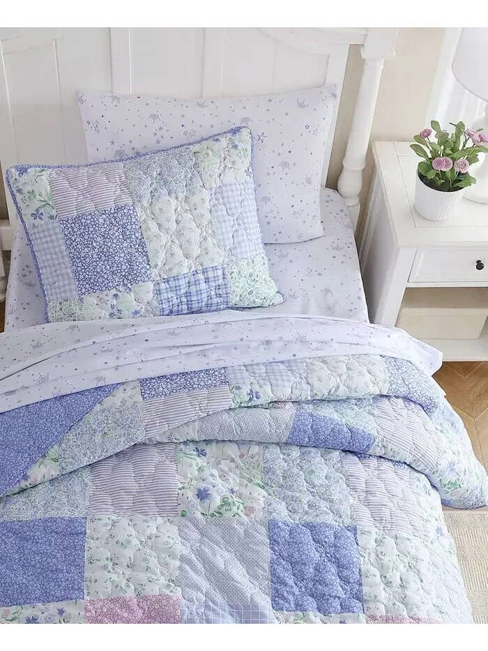 Комплект двусторонних одеял Parker в стиле пэчворк Laura Ashley — изображение 4 из 5, фиолетовый