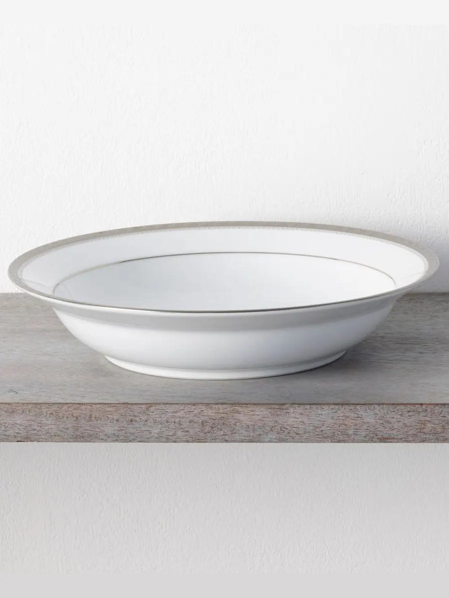 Noritake Набор из 4 обеденных тарелок Charlotta Platinum с ободком, рассчитанный на 4 персоны — изображение 4 из 4
