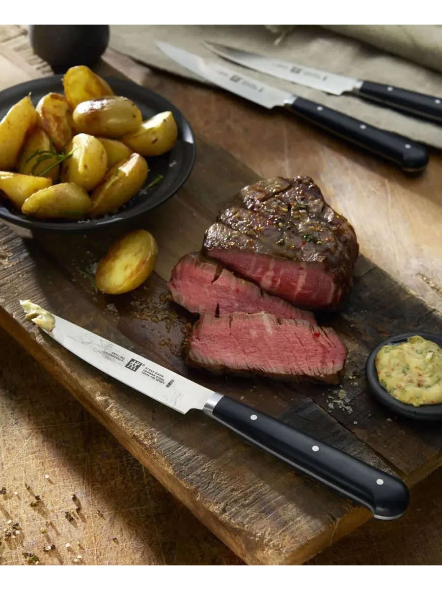 Набор ножей для стейка ZWILLING Gourmet, 4 предметов — изображение 5 из 6, черный