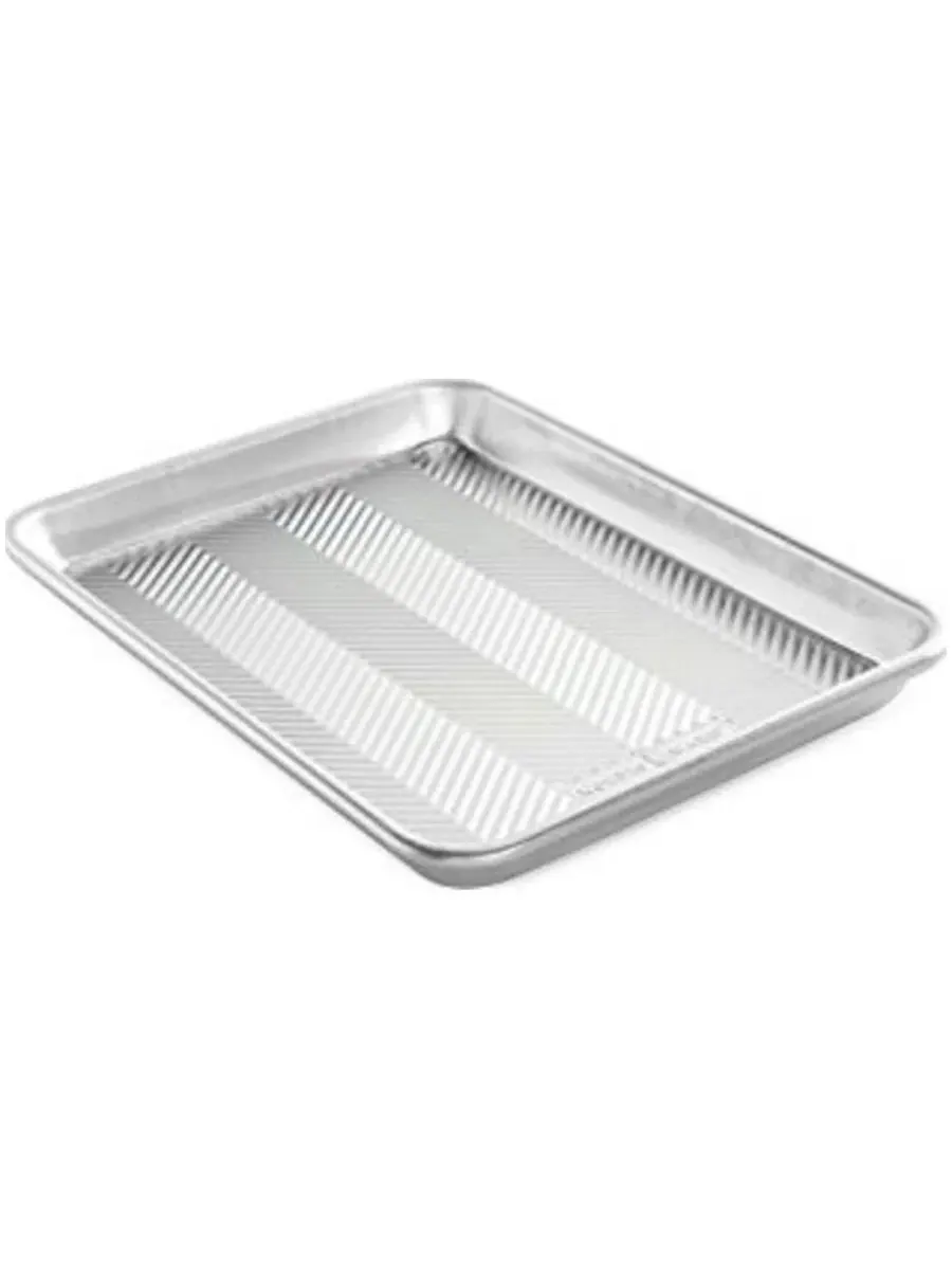 Форма для выпечки Prism Quarter Sheet Nordic Ware